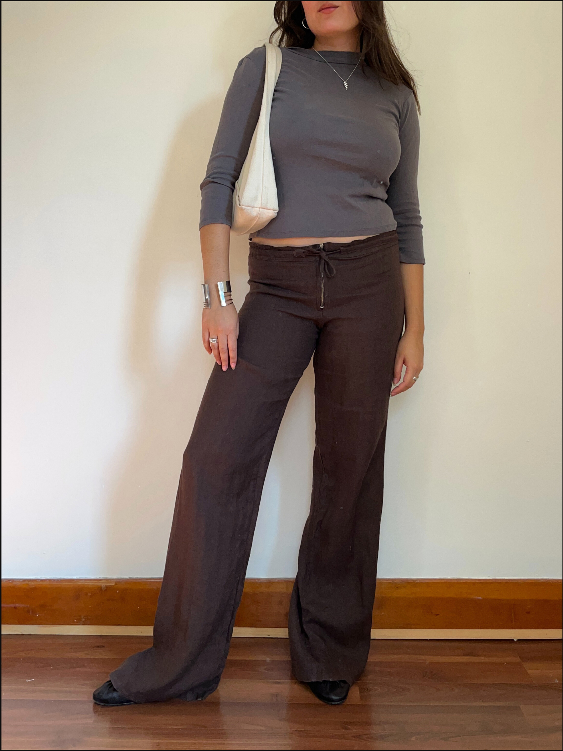zip linen pants cover (2).png