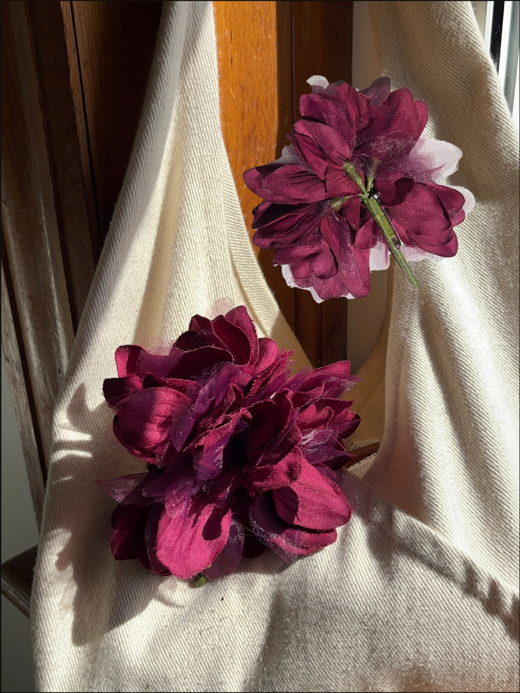 merlot flower pin cover (5).png