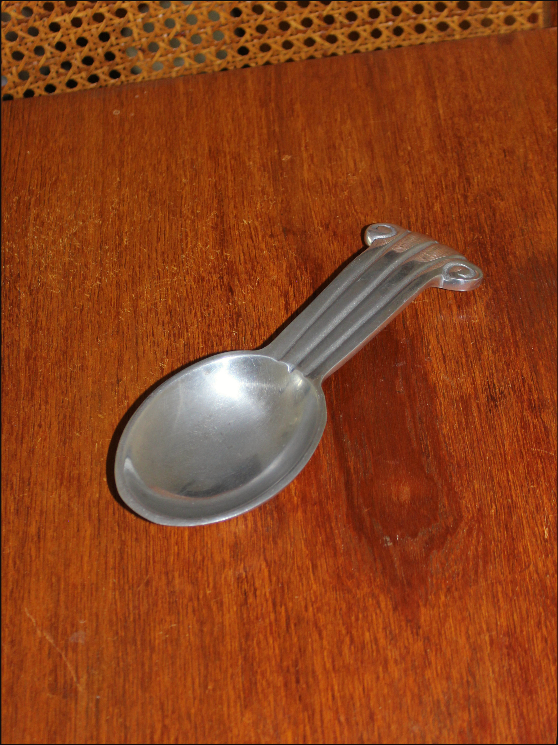 90's Column Spoon Rest