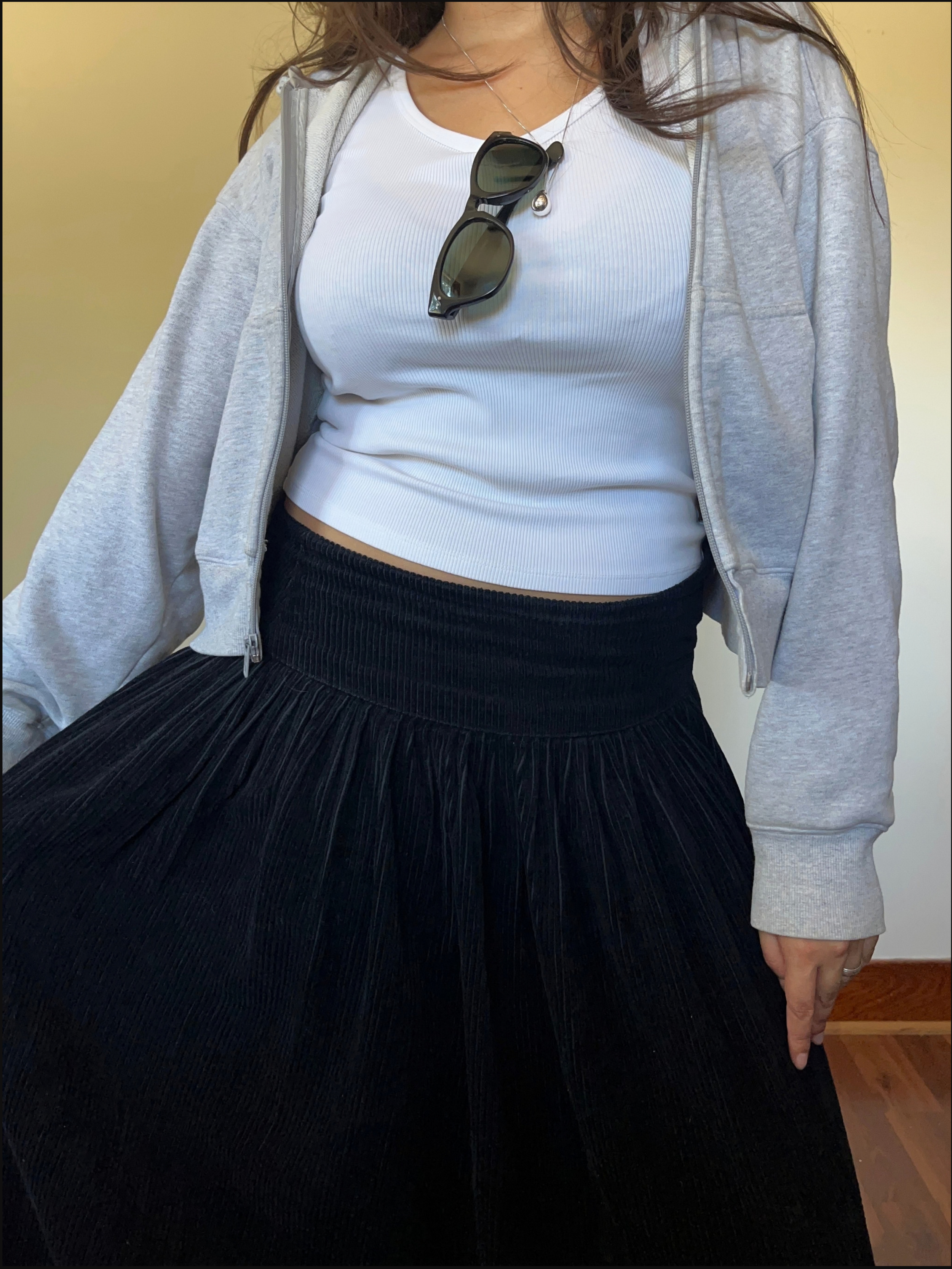 cord skirt cover.png