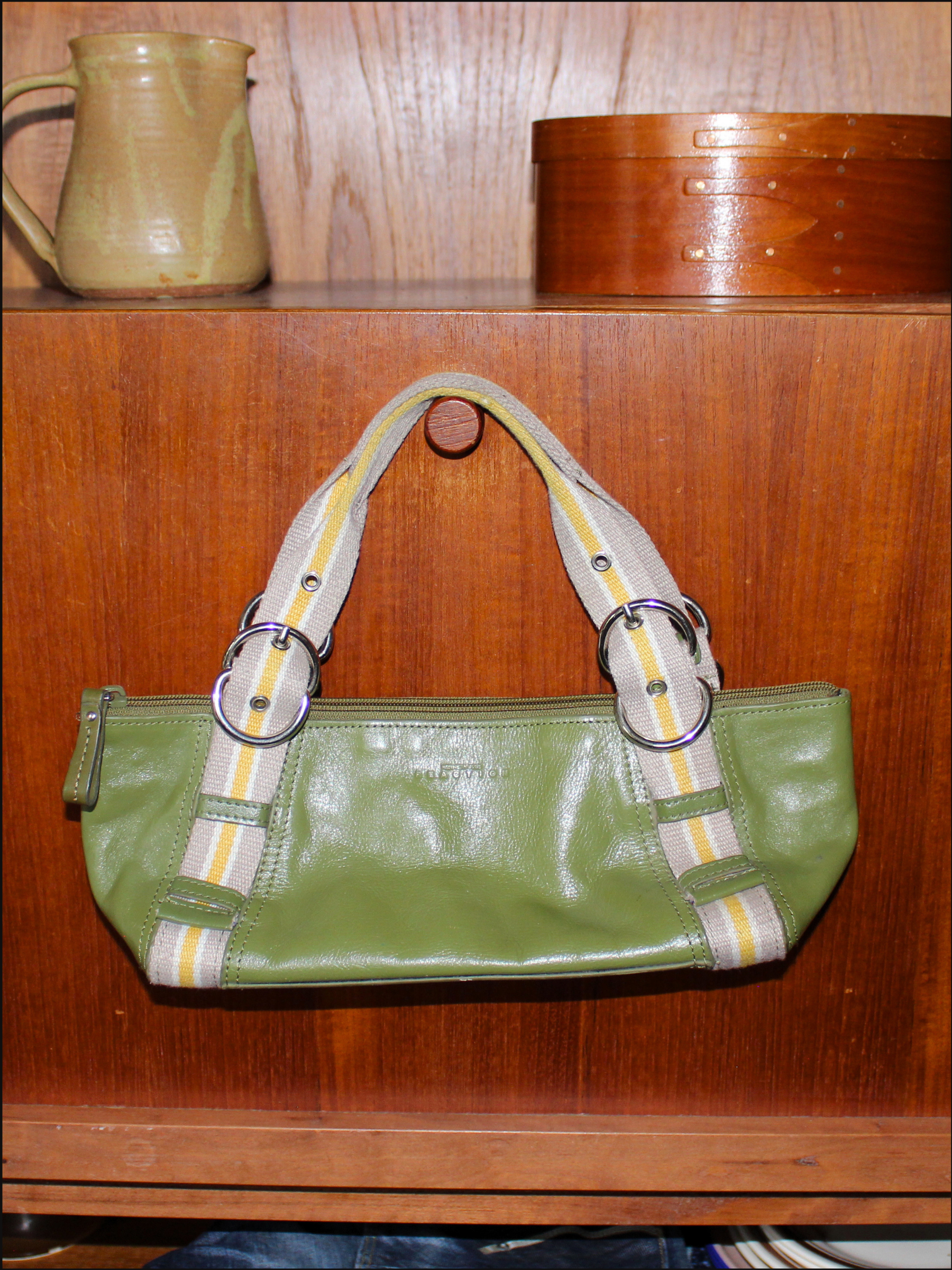 mini green tote cover (8).png