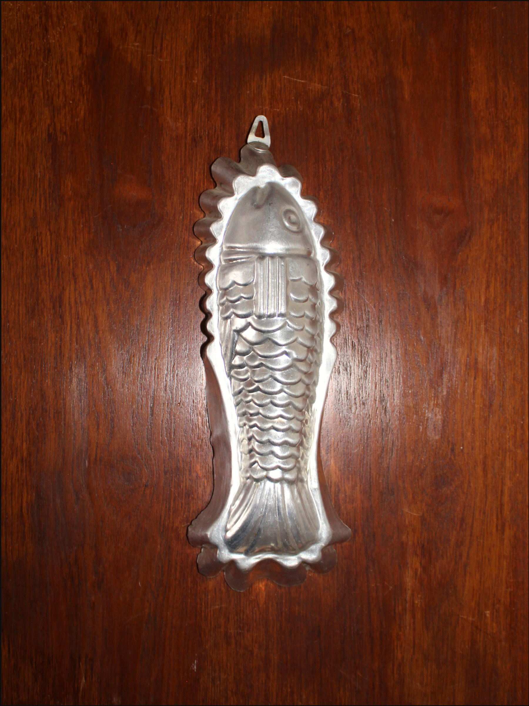 fish mould cover (8).png