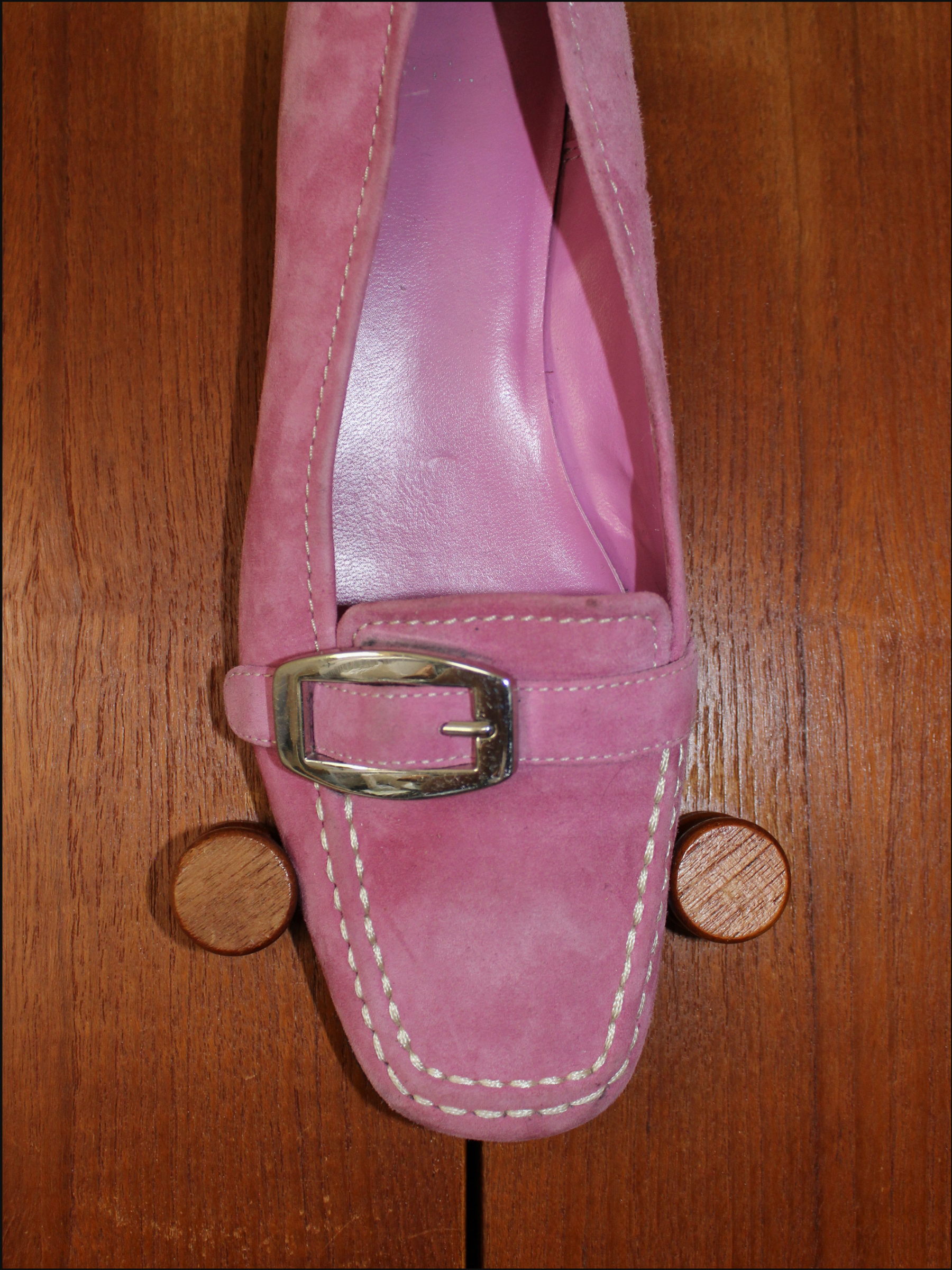 pink shoes cover.png