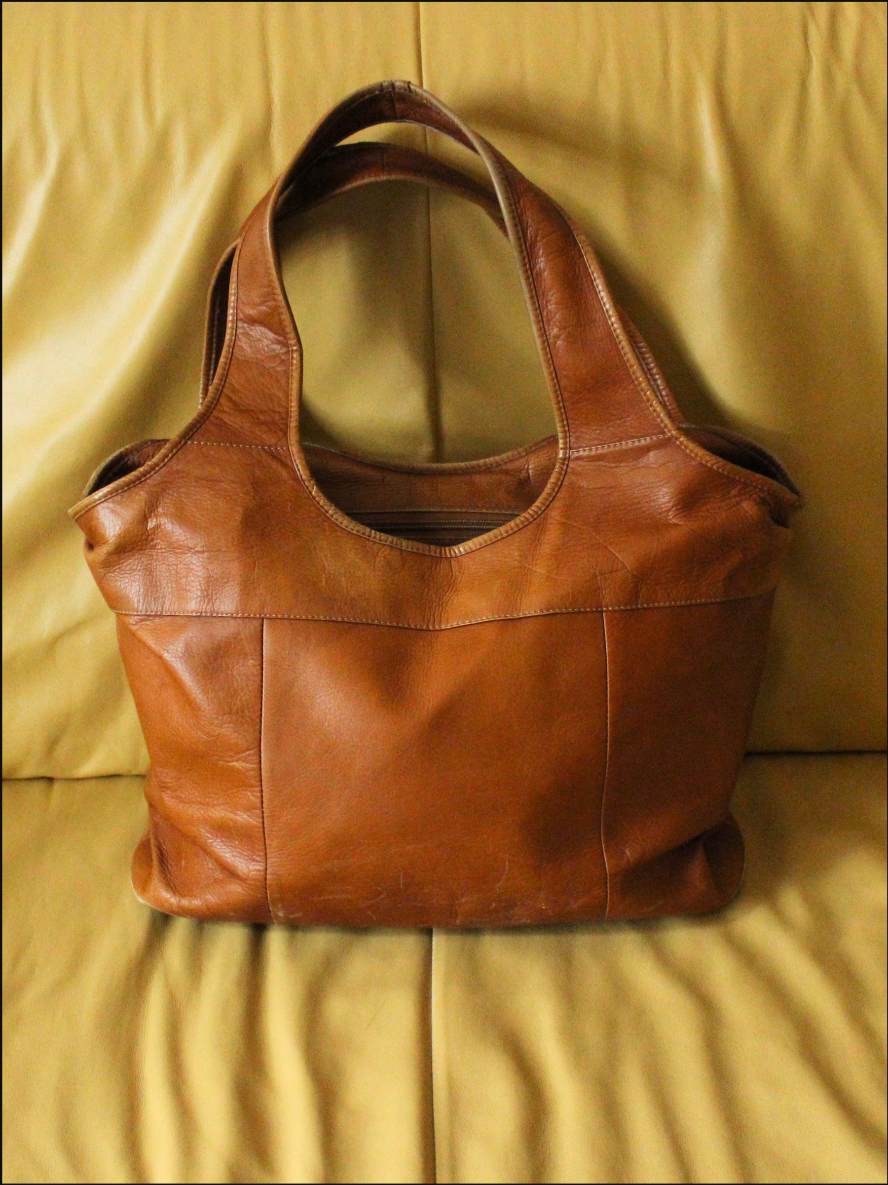 big leather bag cover (10).png