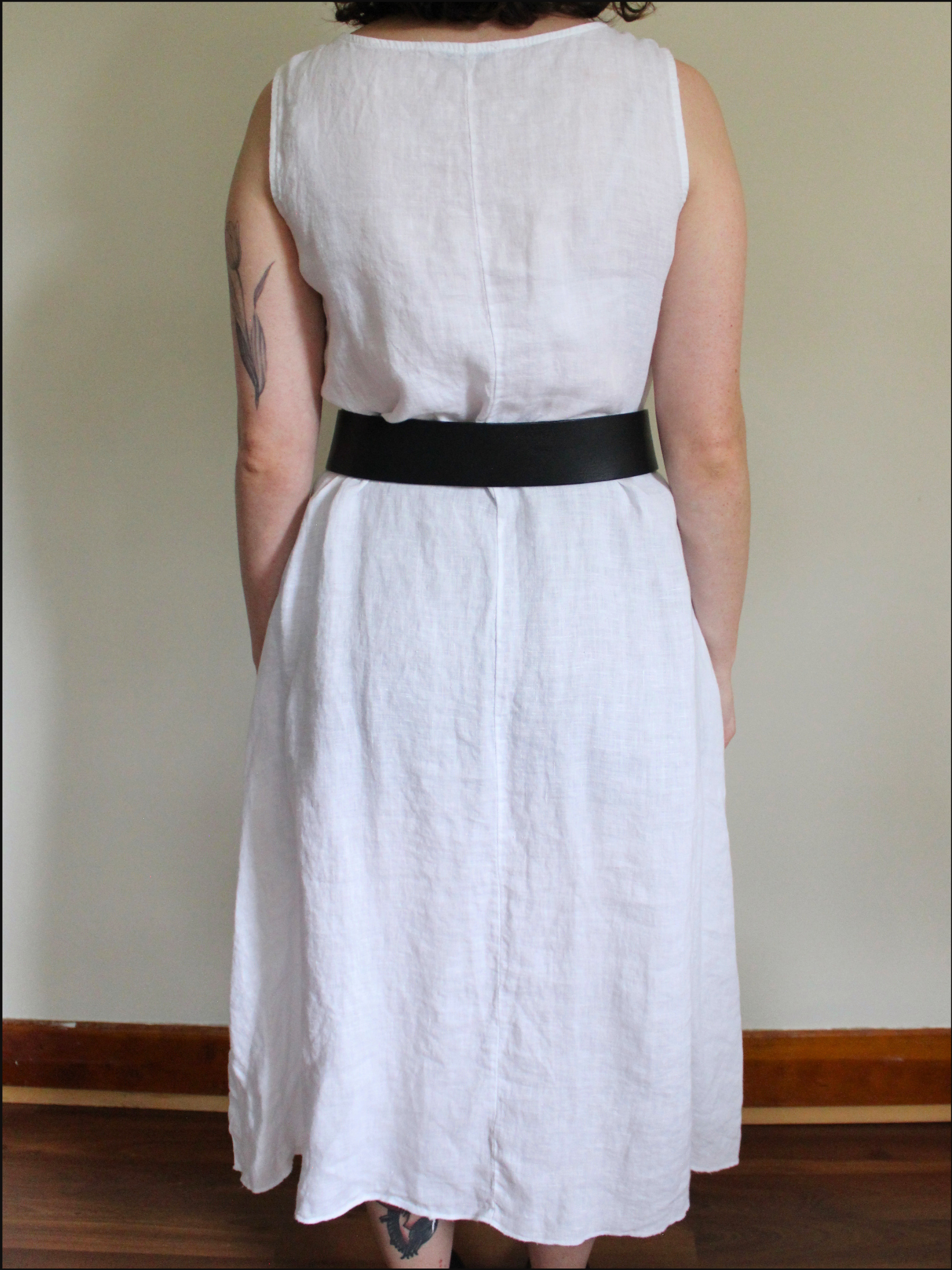 danier tie belt cover.png