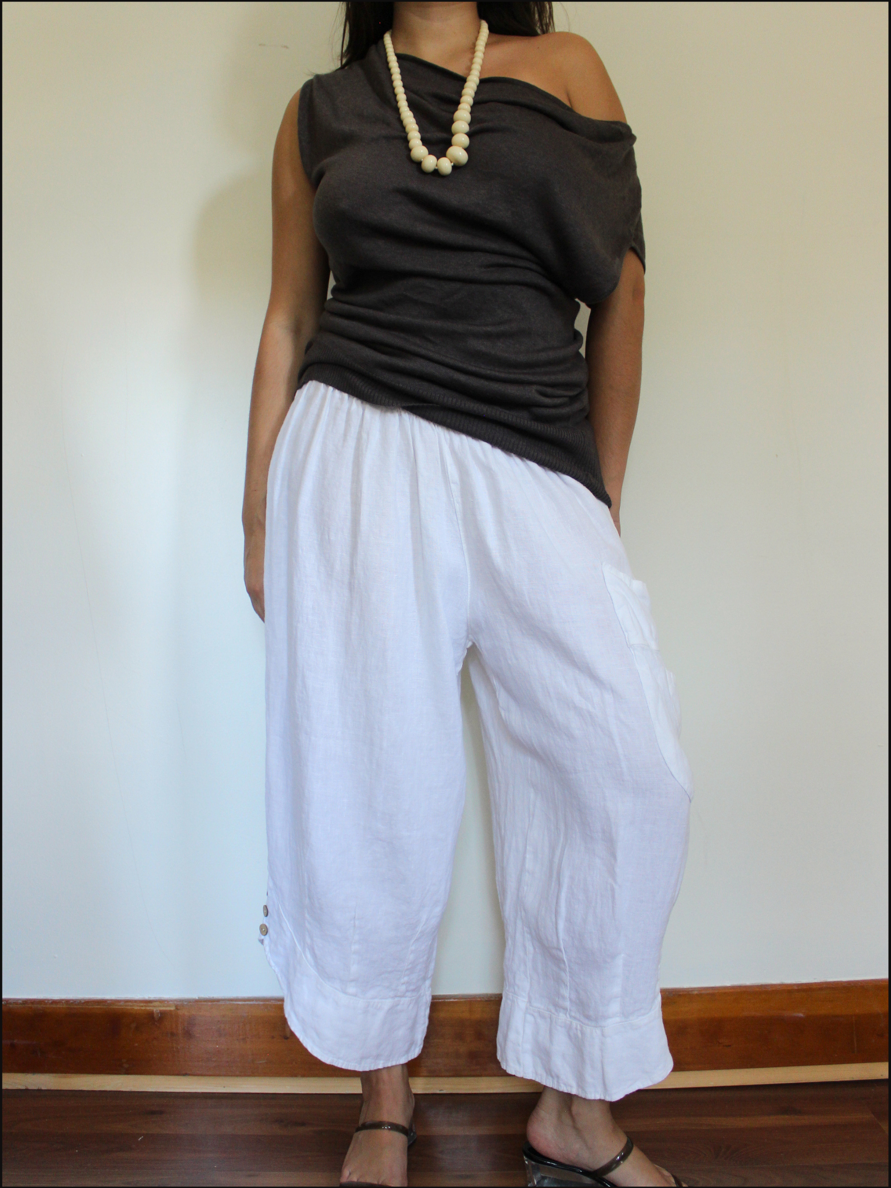 white linen capris cover (10).png