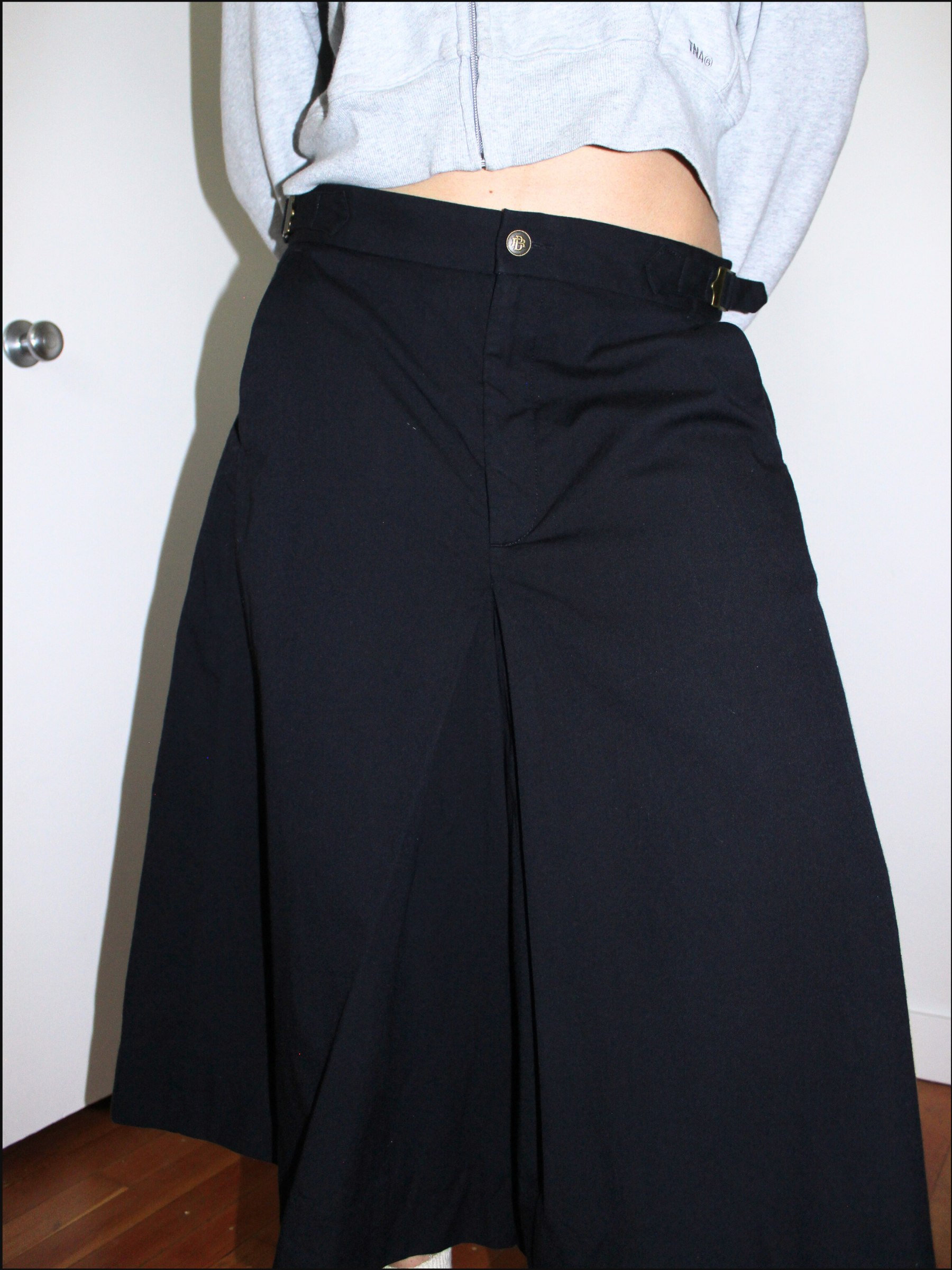 navy wool pleat culottes cover (8).png