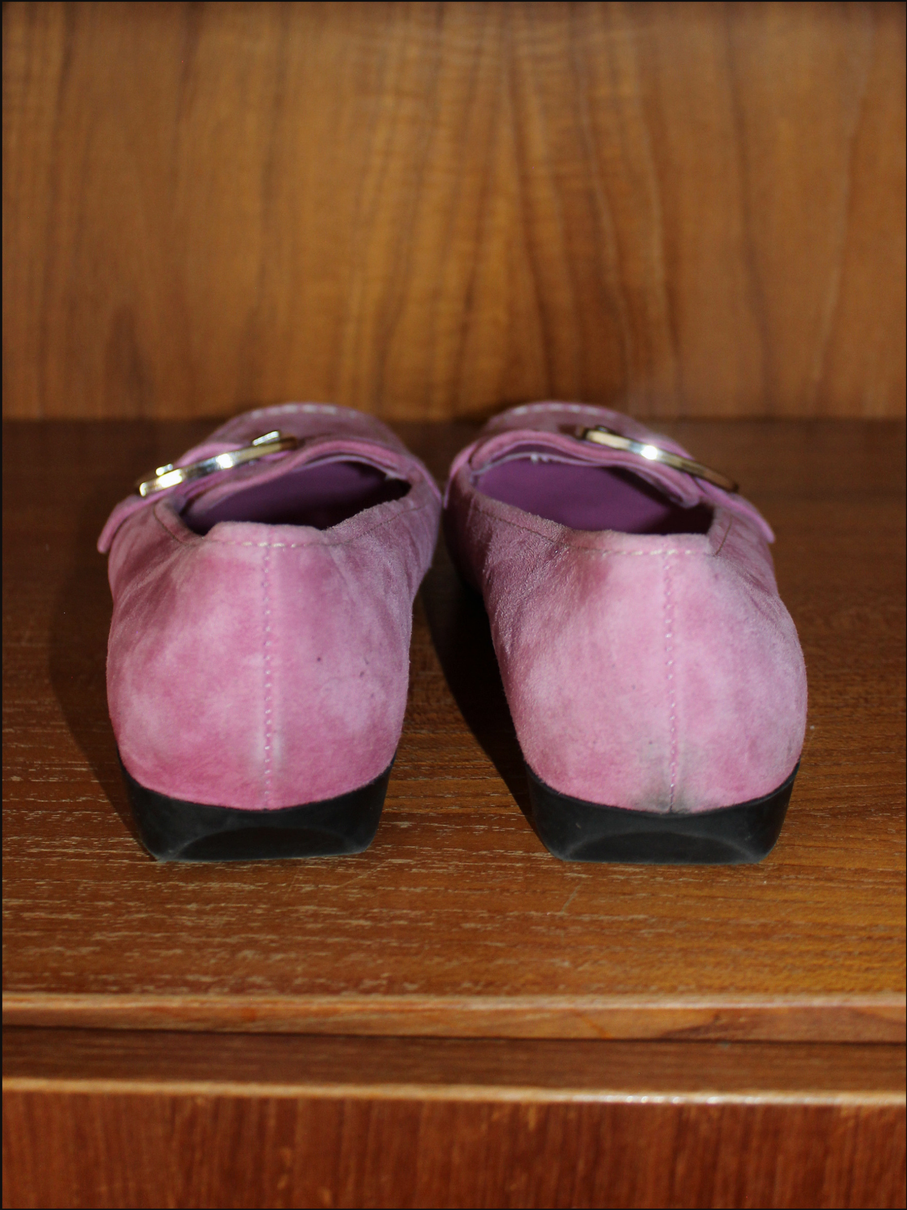 pink shoes cover (4).png