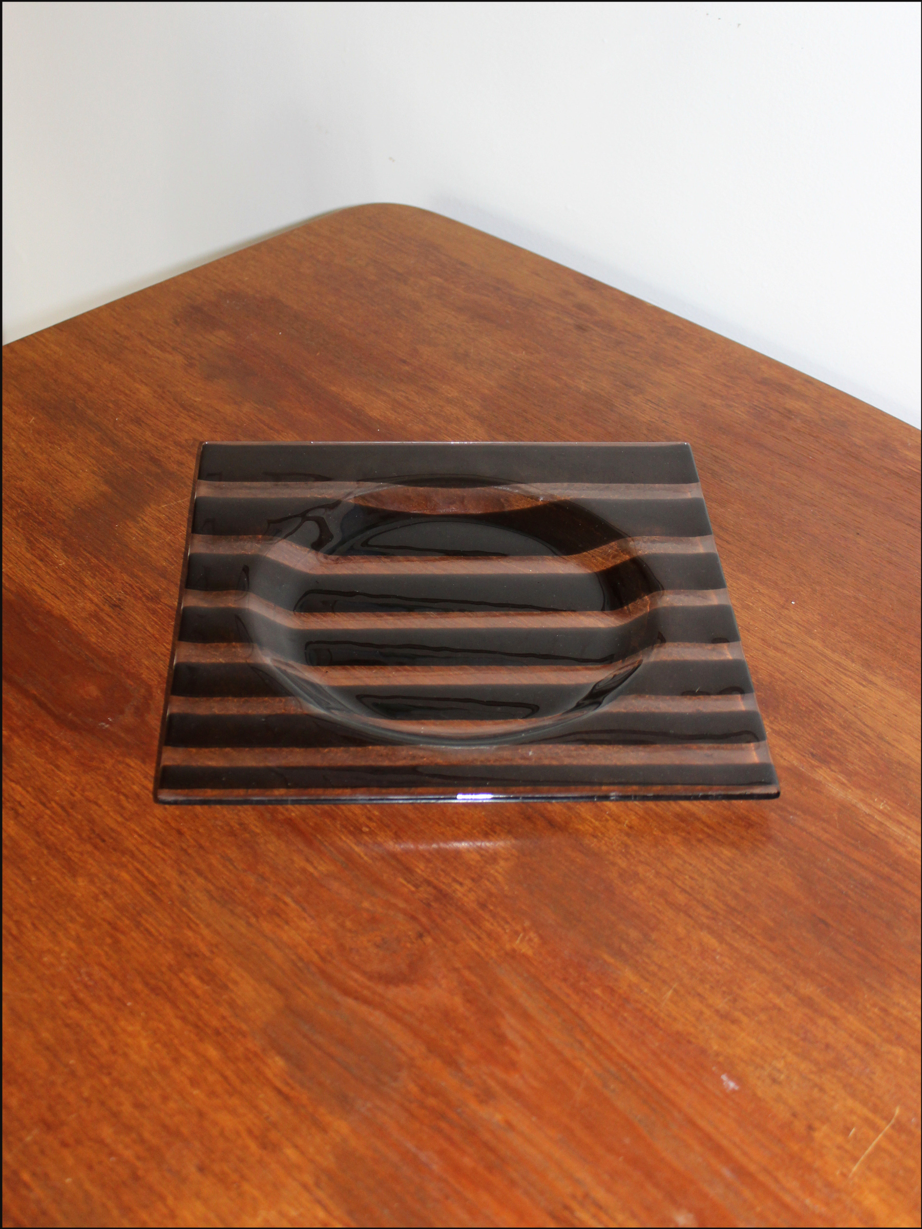 stripe glass plate cover (3).png