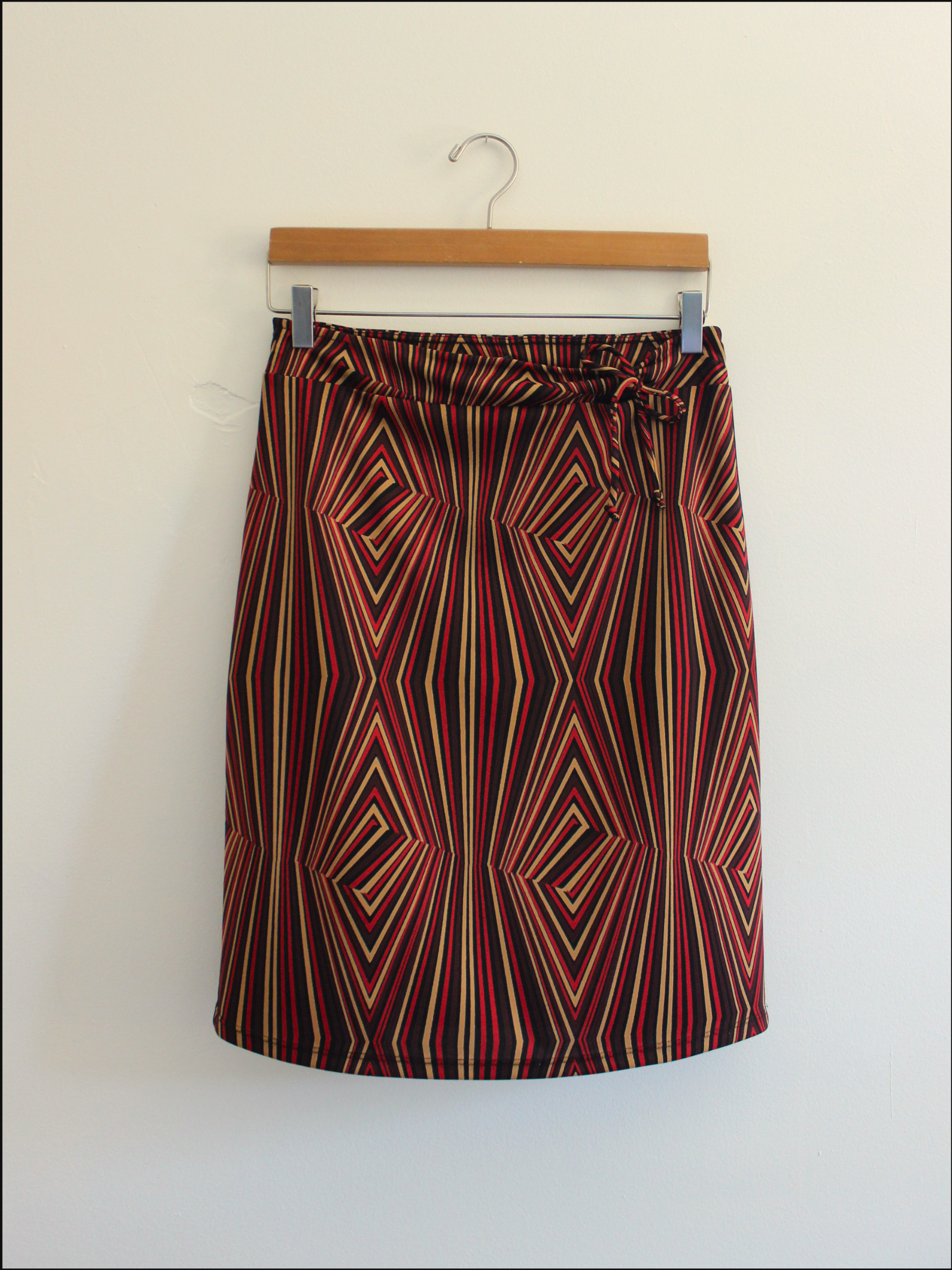 geo skirt cover (8).png