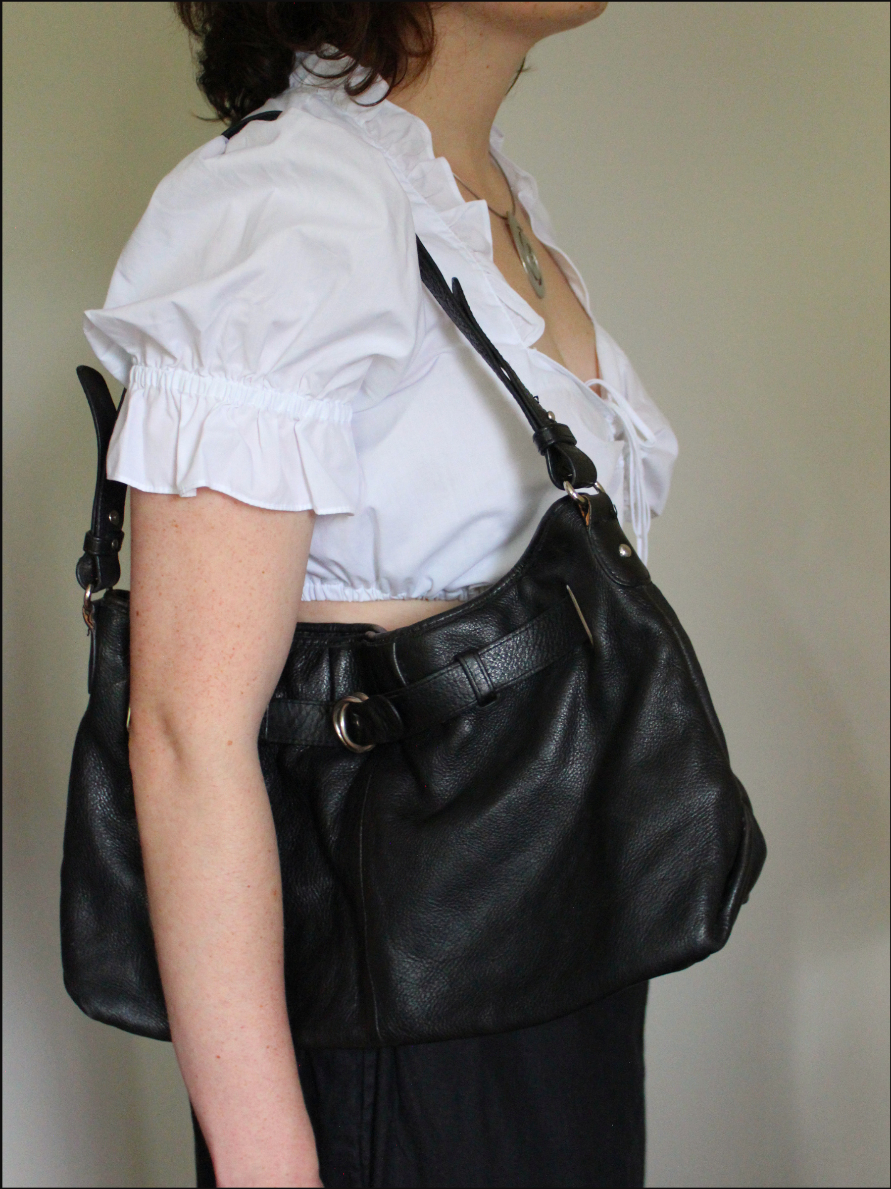 crop puff blouse cover (2).png