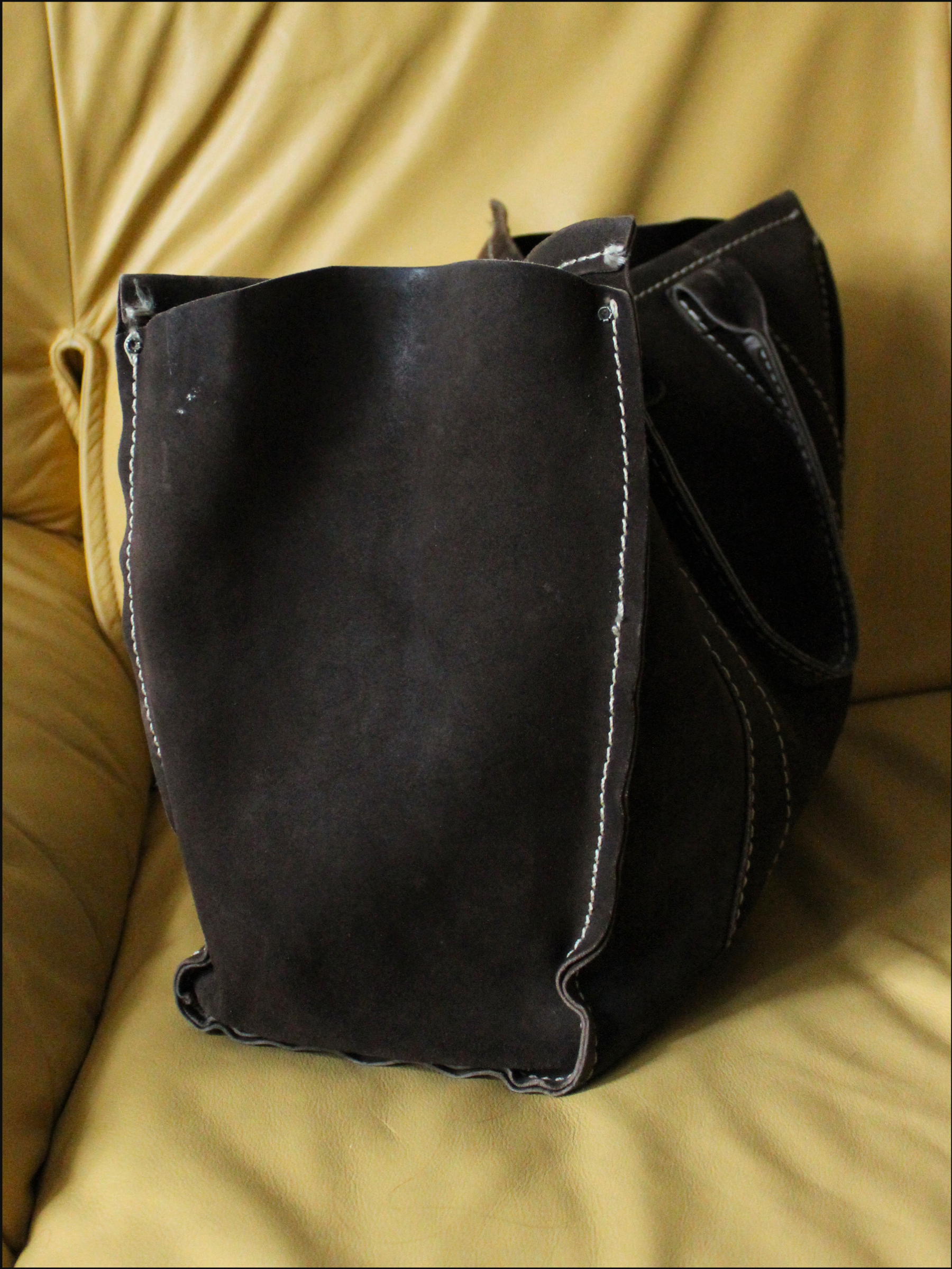 suede bag cover (3).png