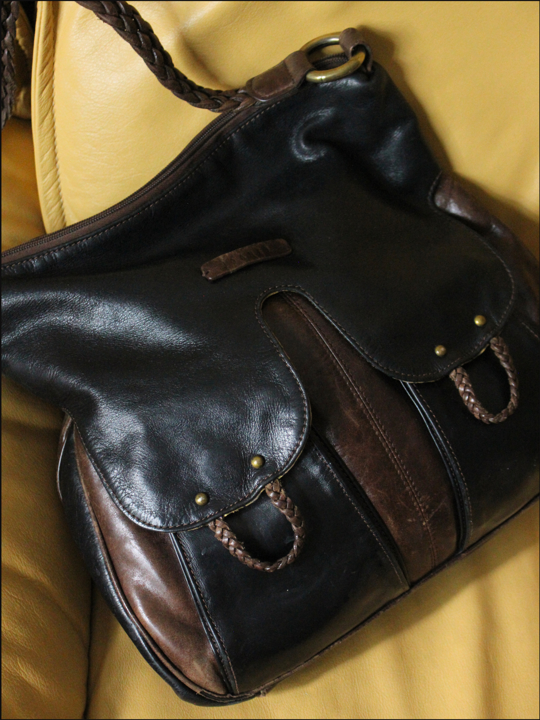 two tone purse cover (3).png