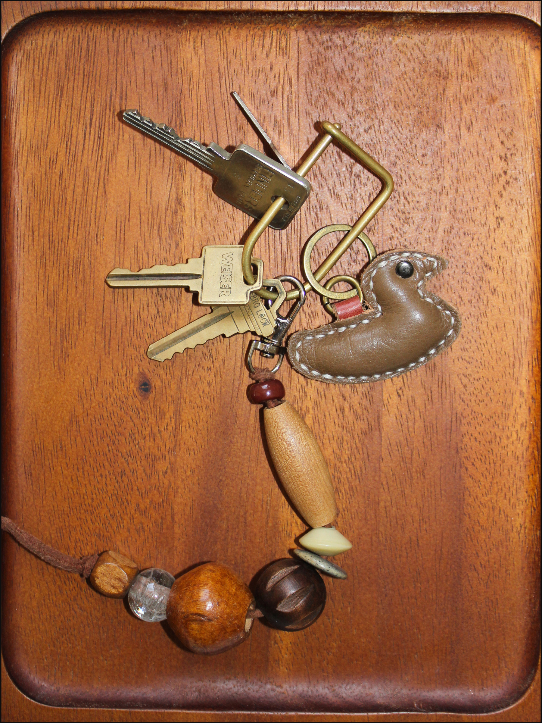 brown duck leather keychain cover (2).png