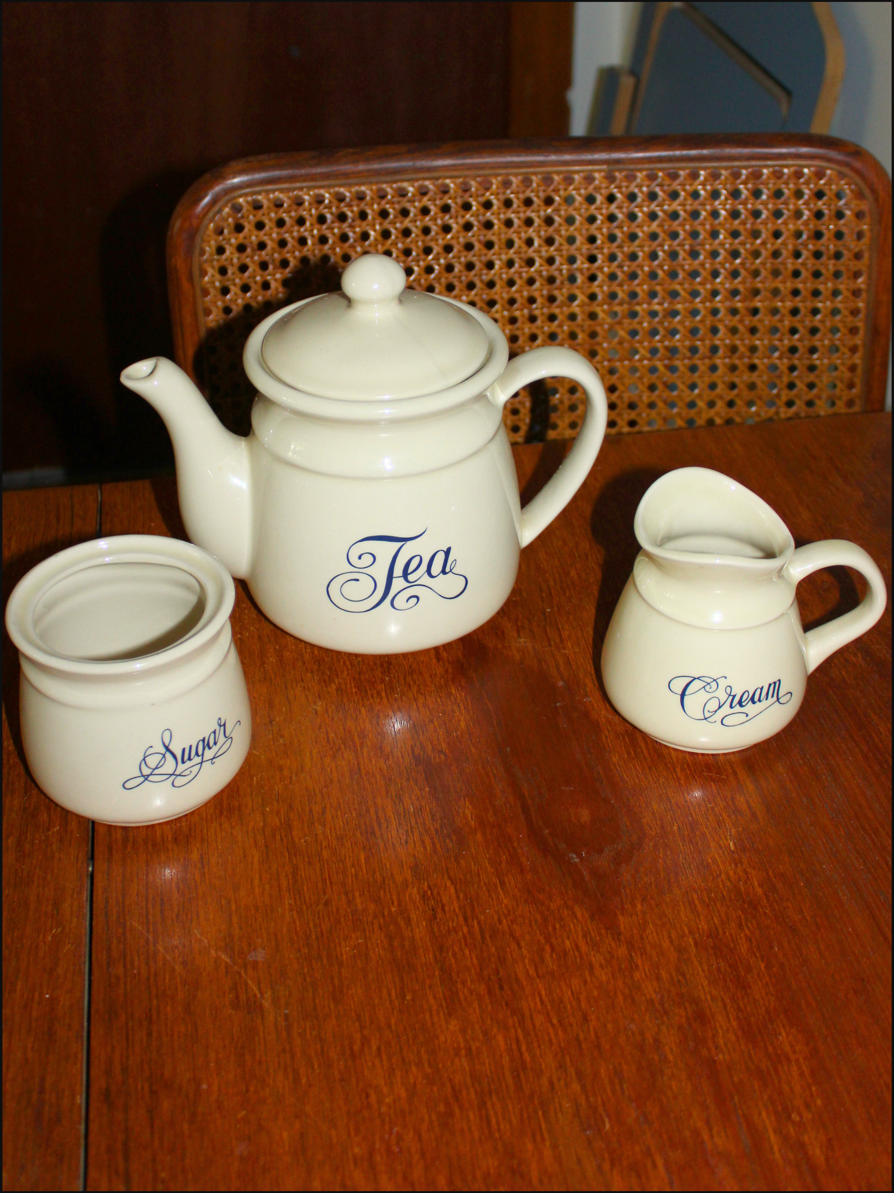 Script Tea Set — 3 pcs.