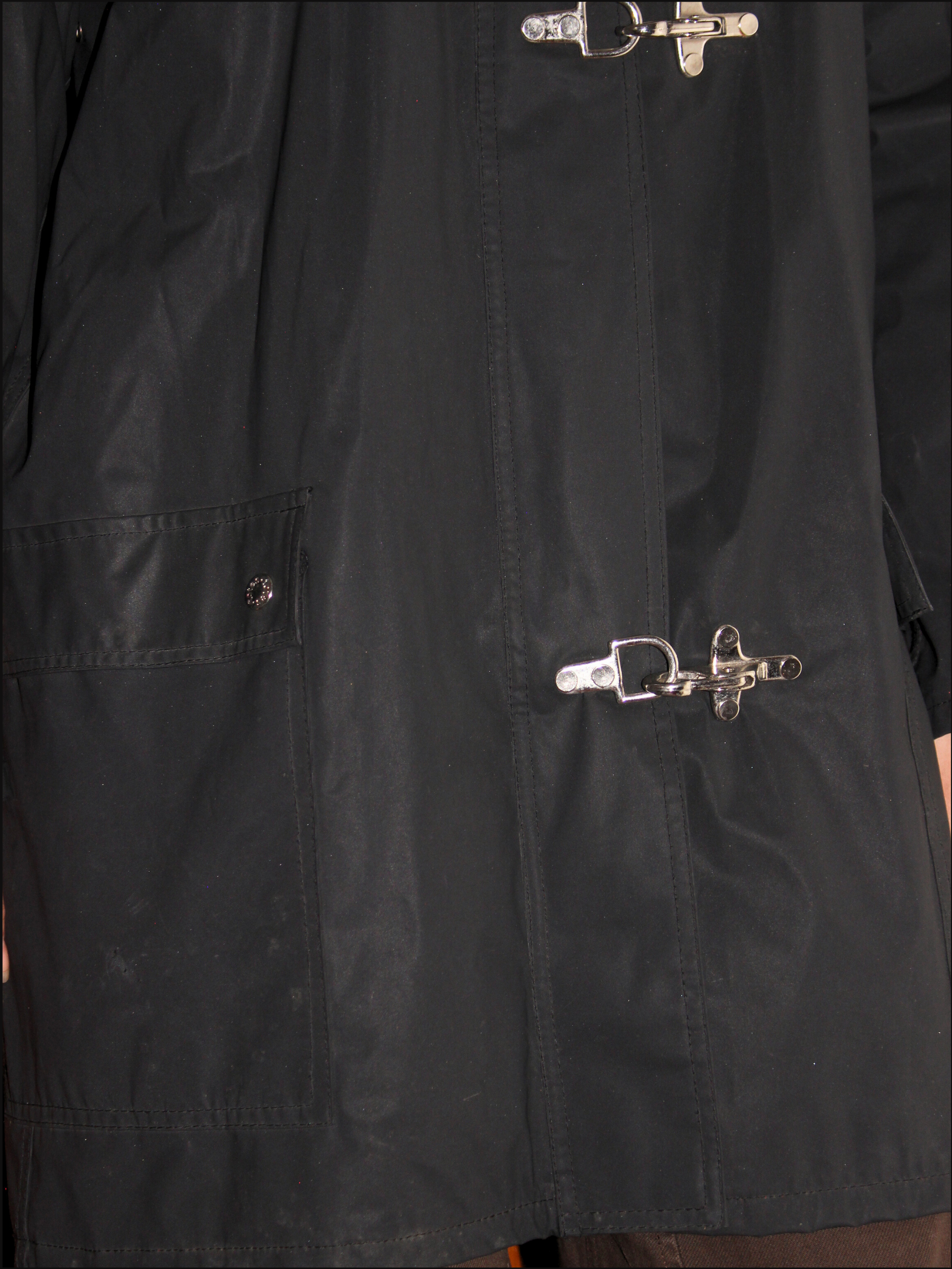 buckle raincoat cover (16).png