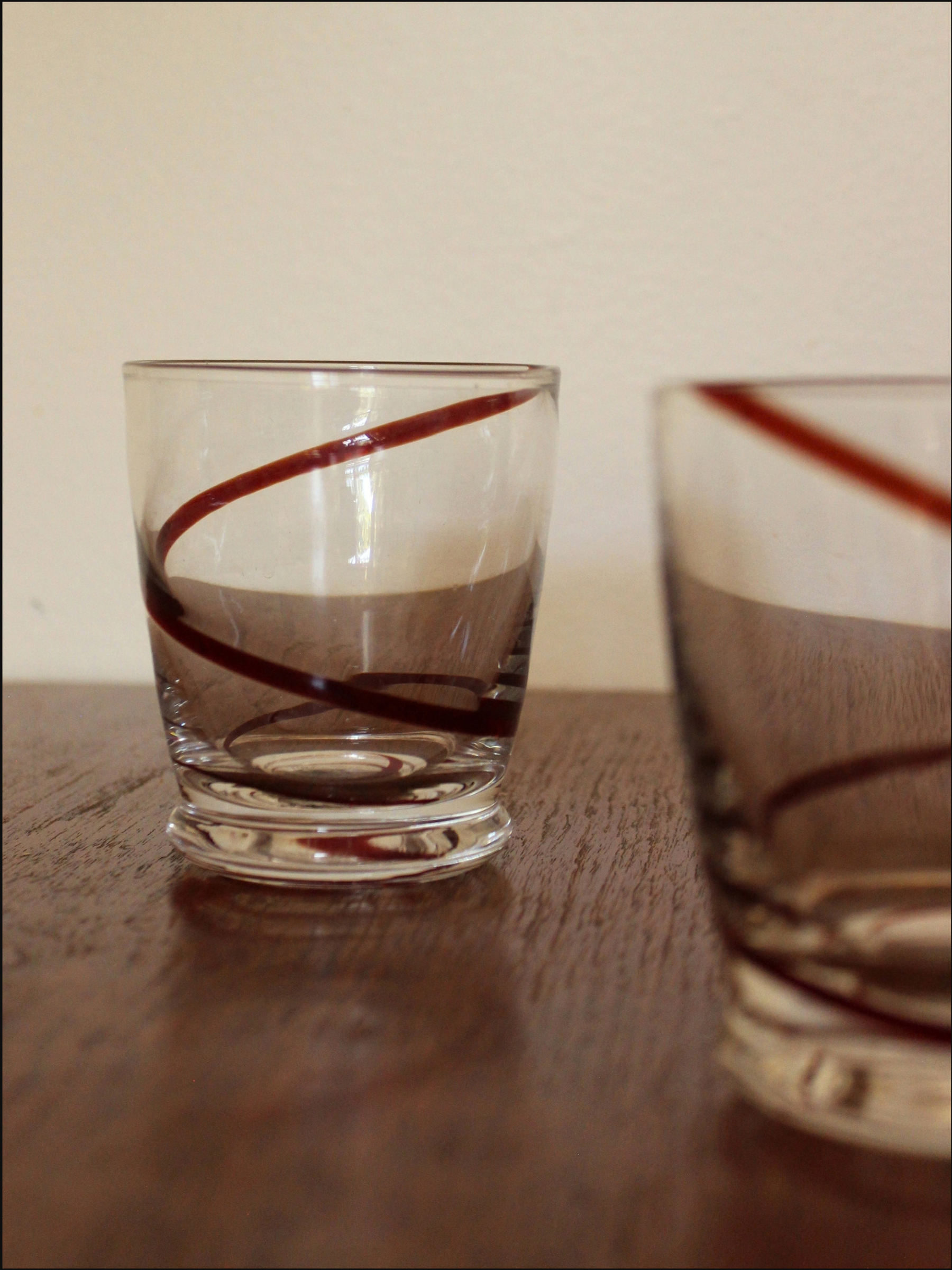 swirl glasses cover (8).png