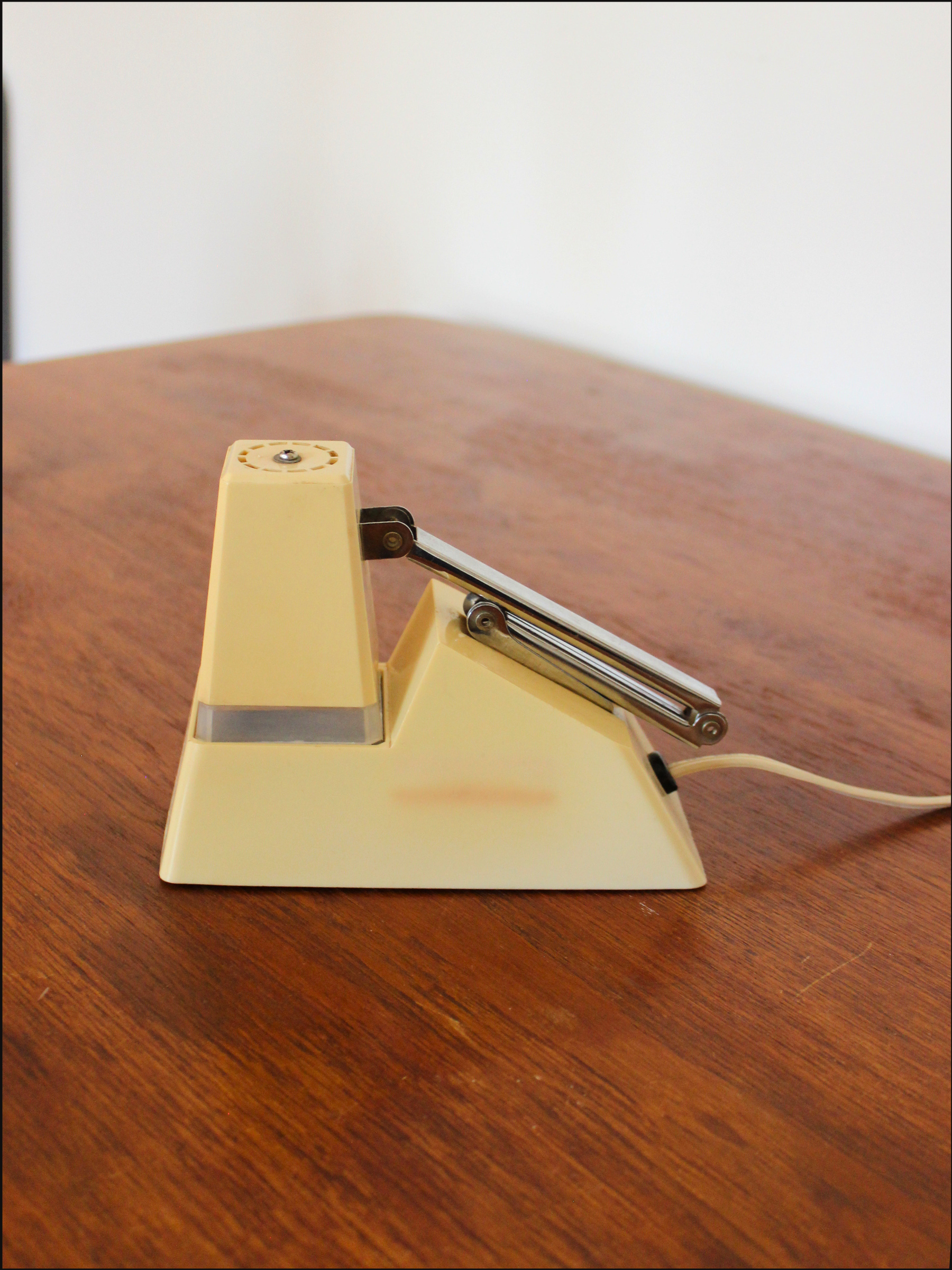 folding lamp cover.png