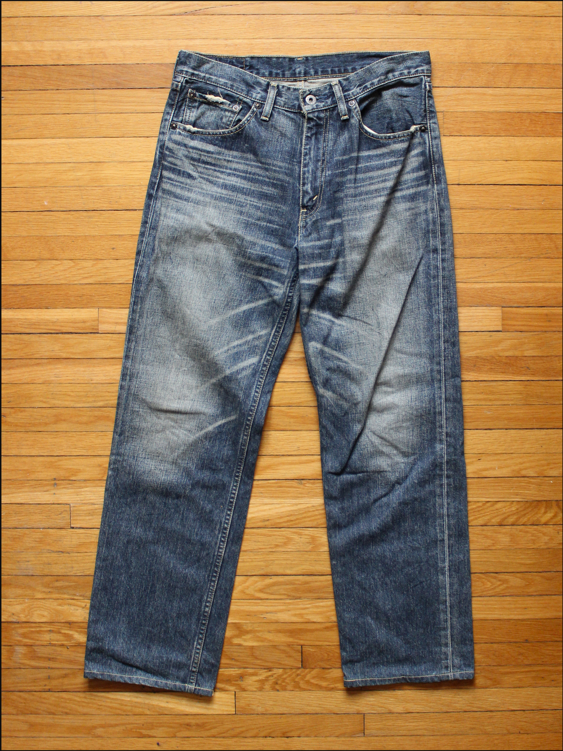 levis 502 cover (3).png