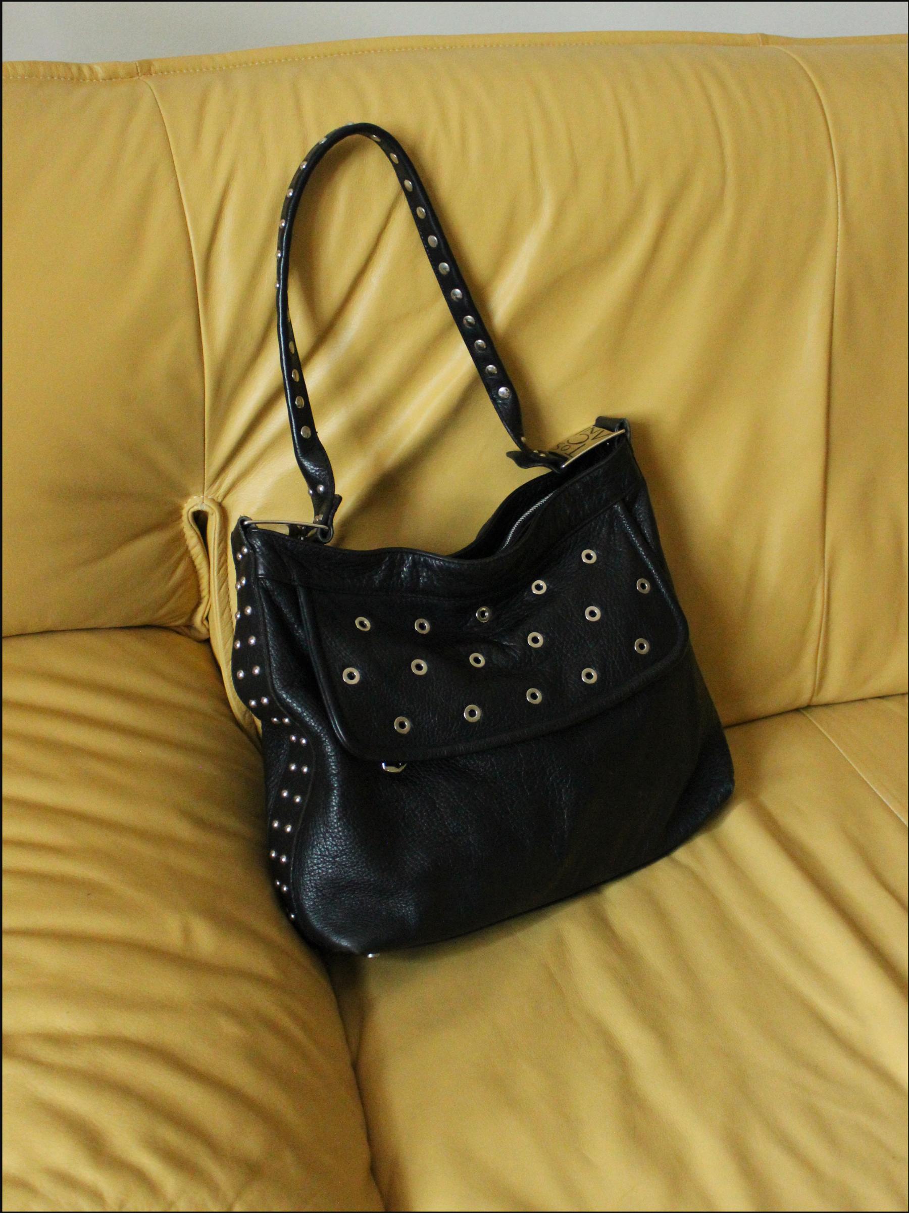 grommet bag cover (5).png