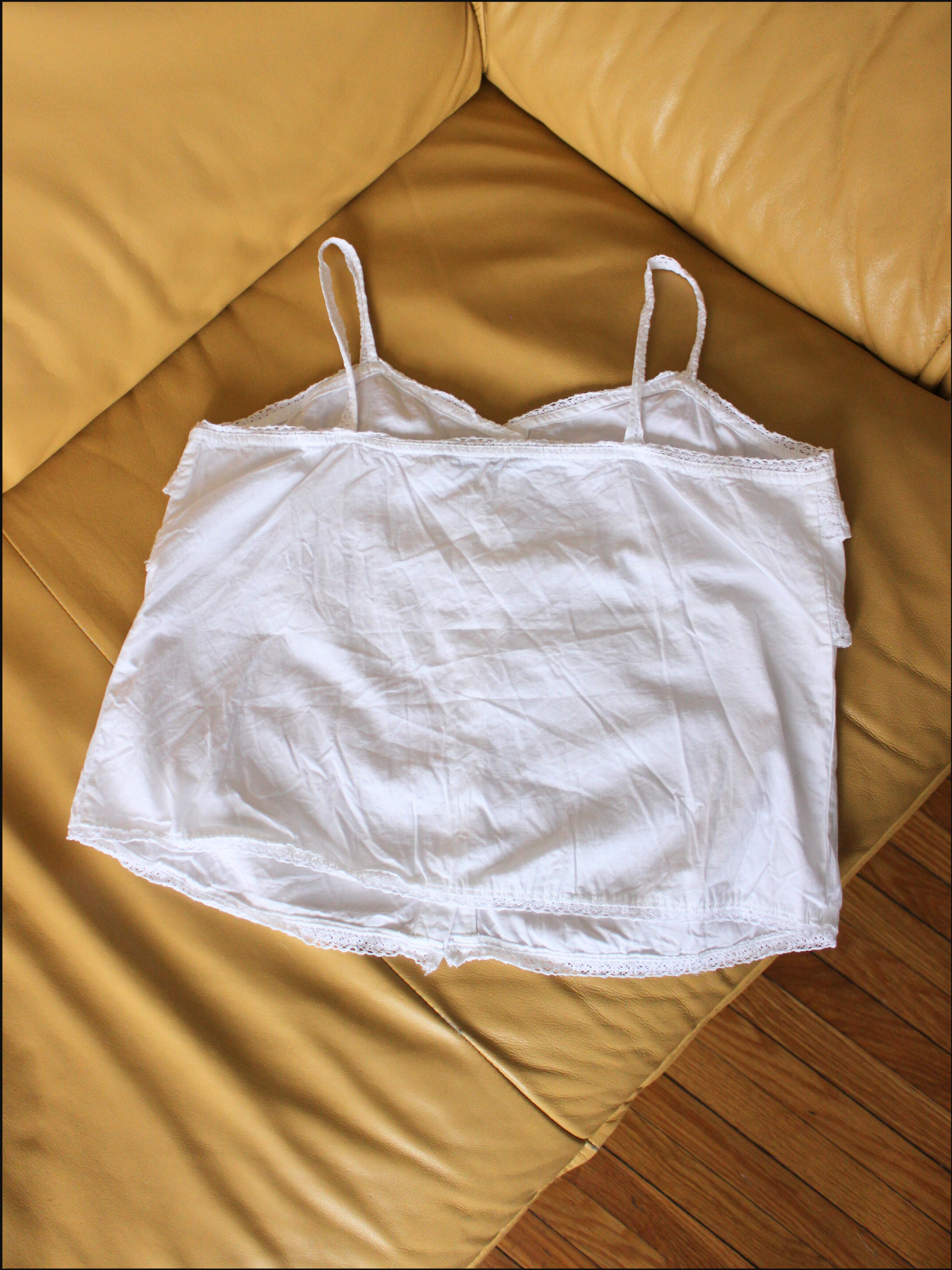 90s crop lacy tank cover (3).png
