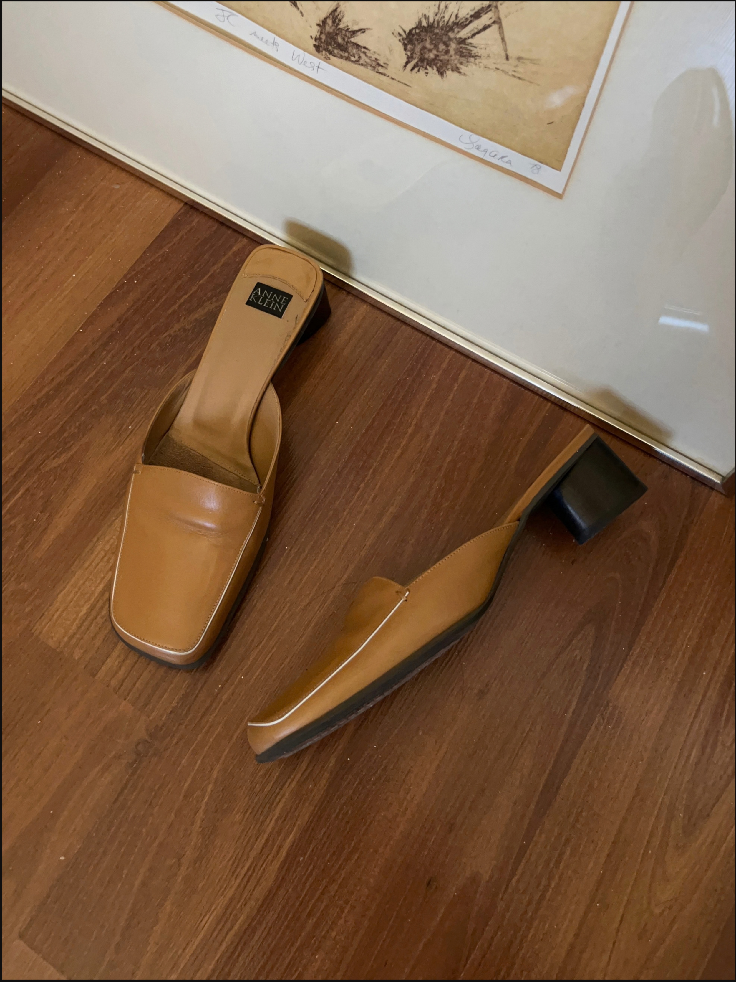 leather mules cover (6).png