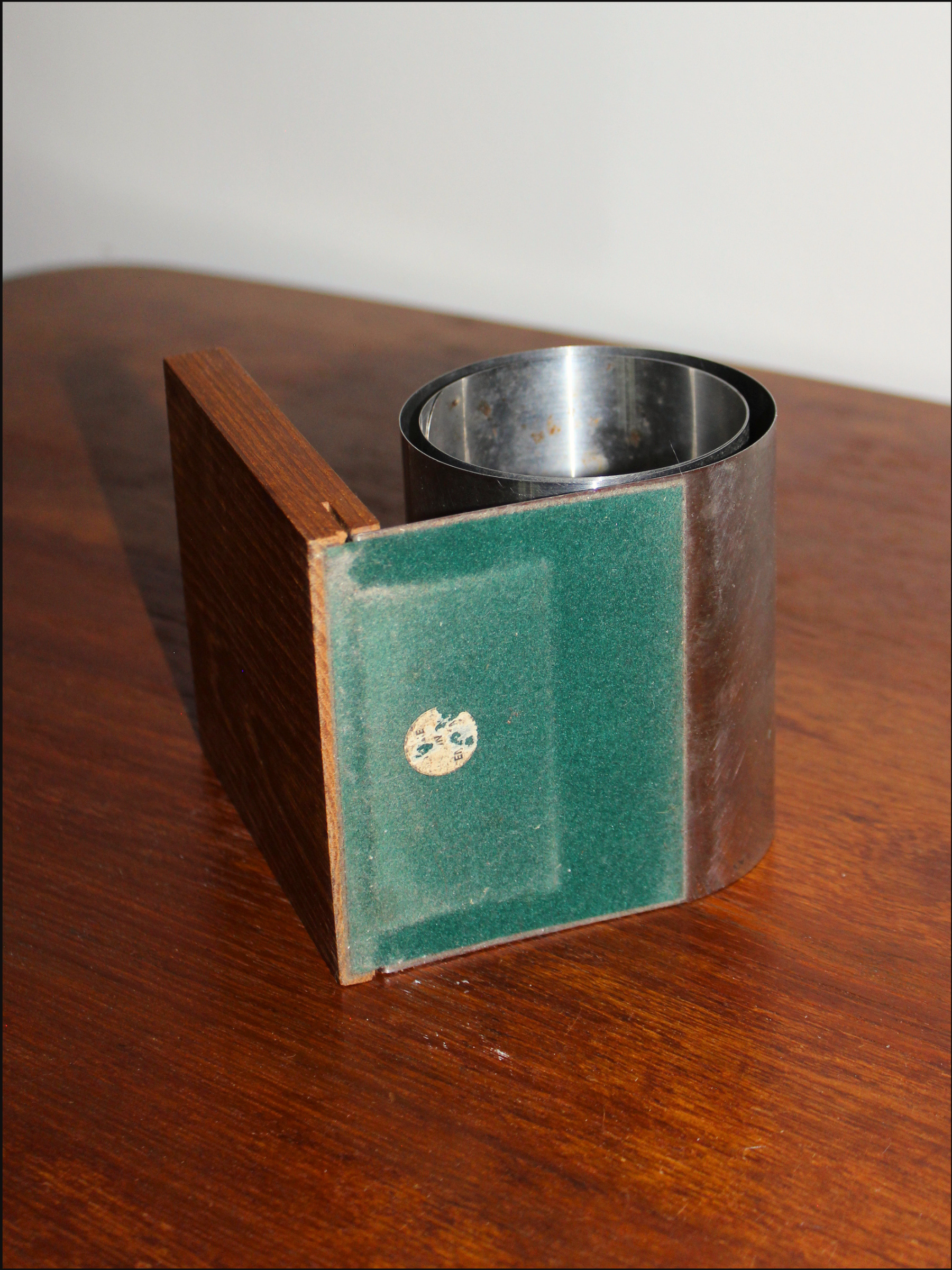 book holder cover (4).png