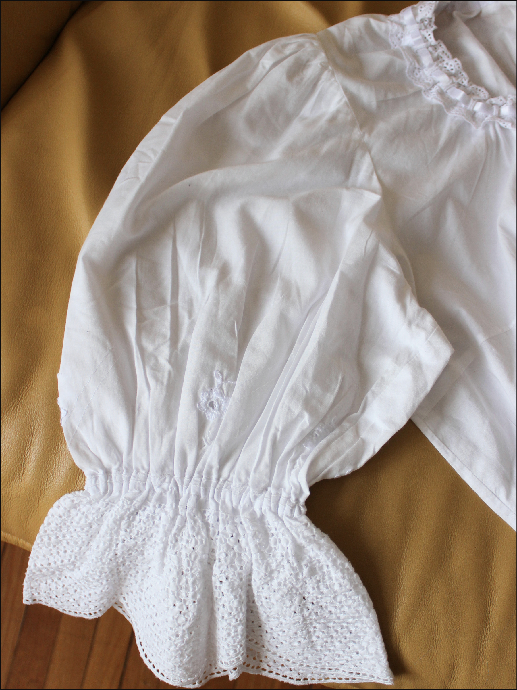 puff sleeve cinch bouse ribbon neck cover (5).png