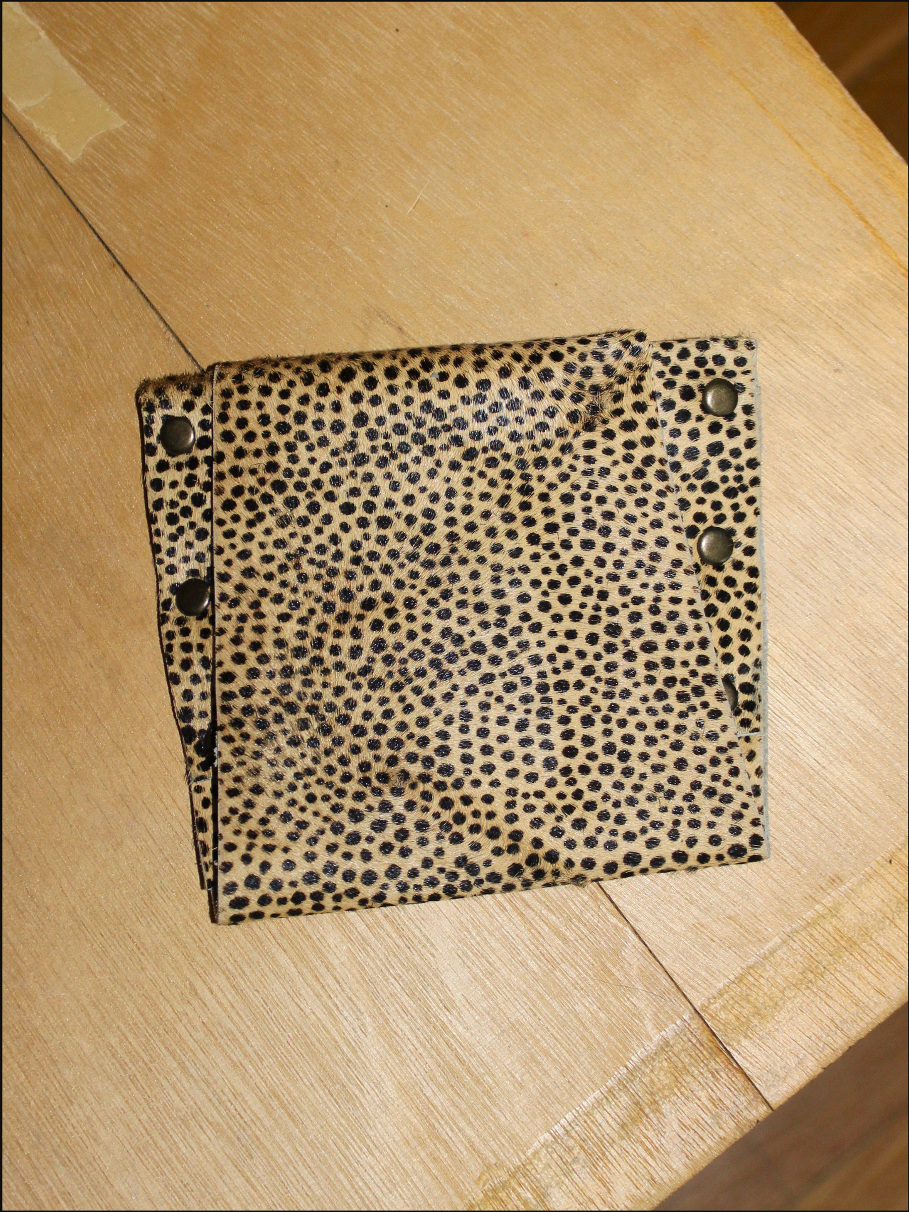 leopard wallet cover (2).png