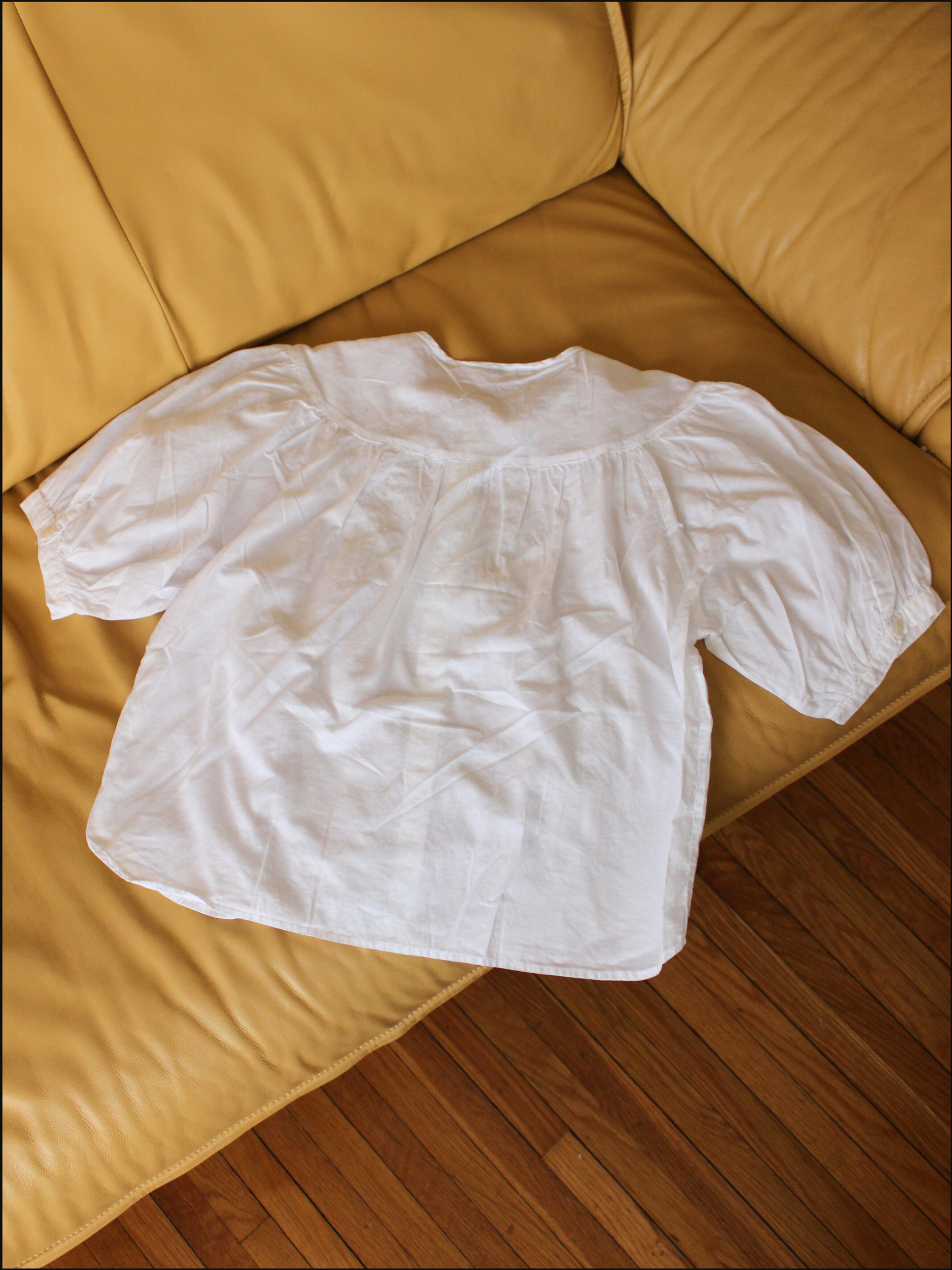 riche de gout puff top cover (2).png