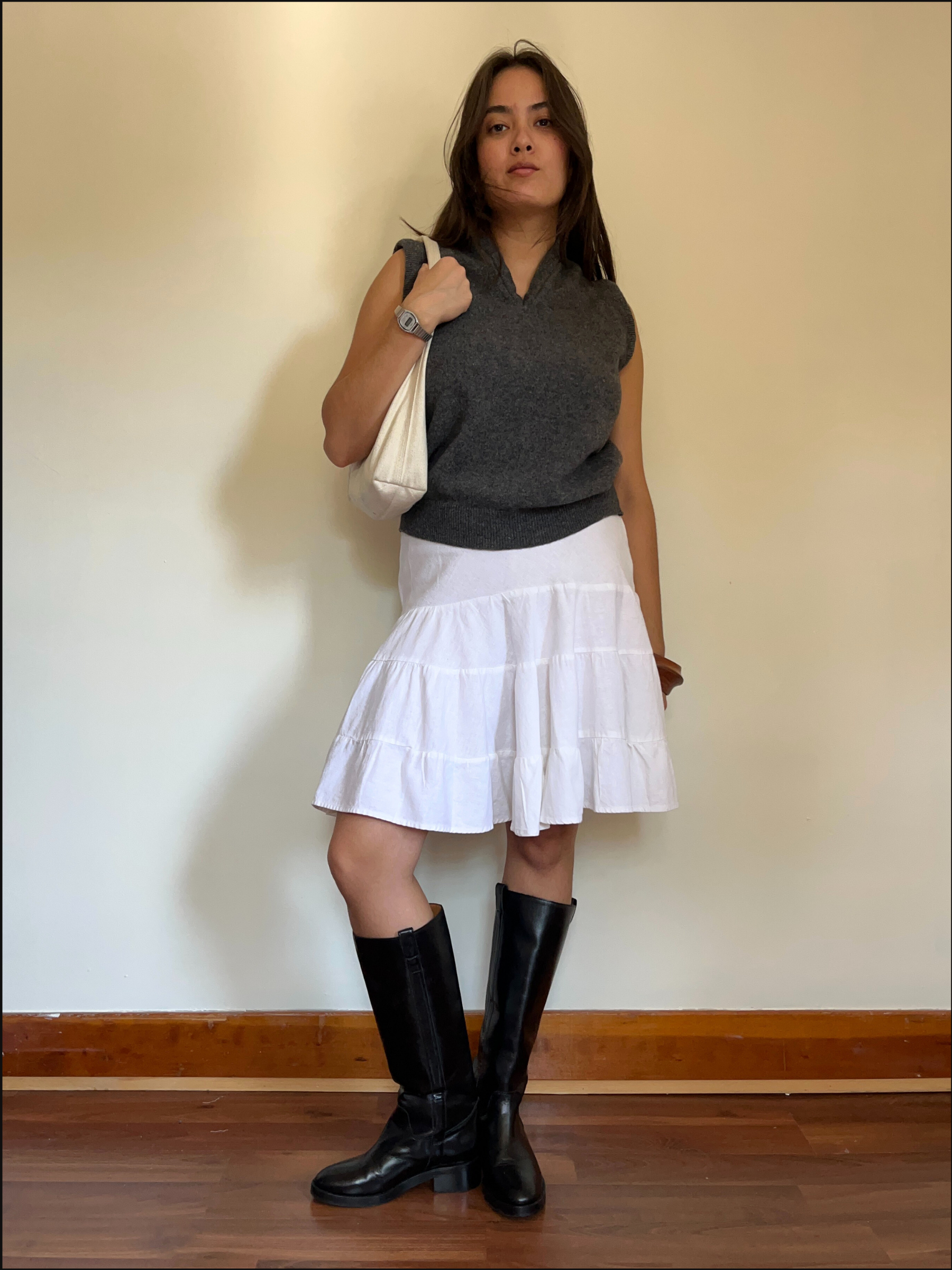 tiered linen skirt cover (6).png