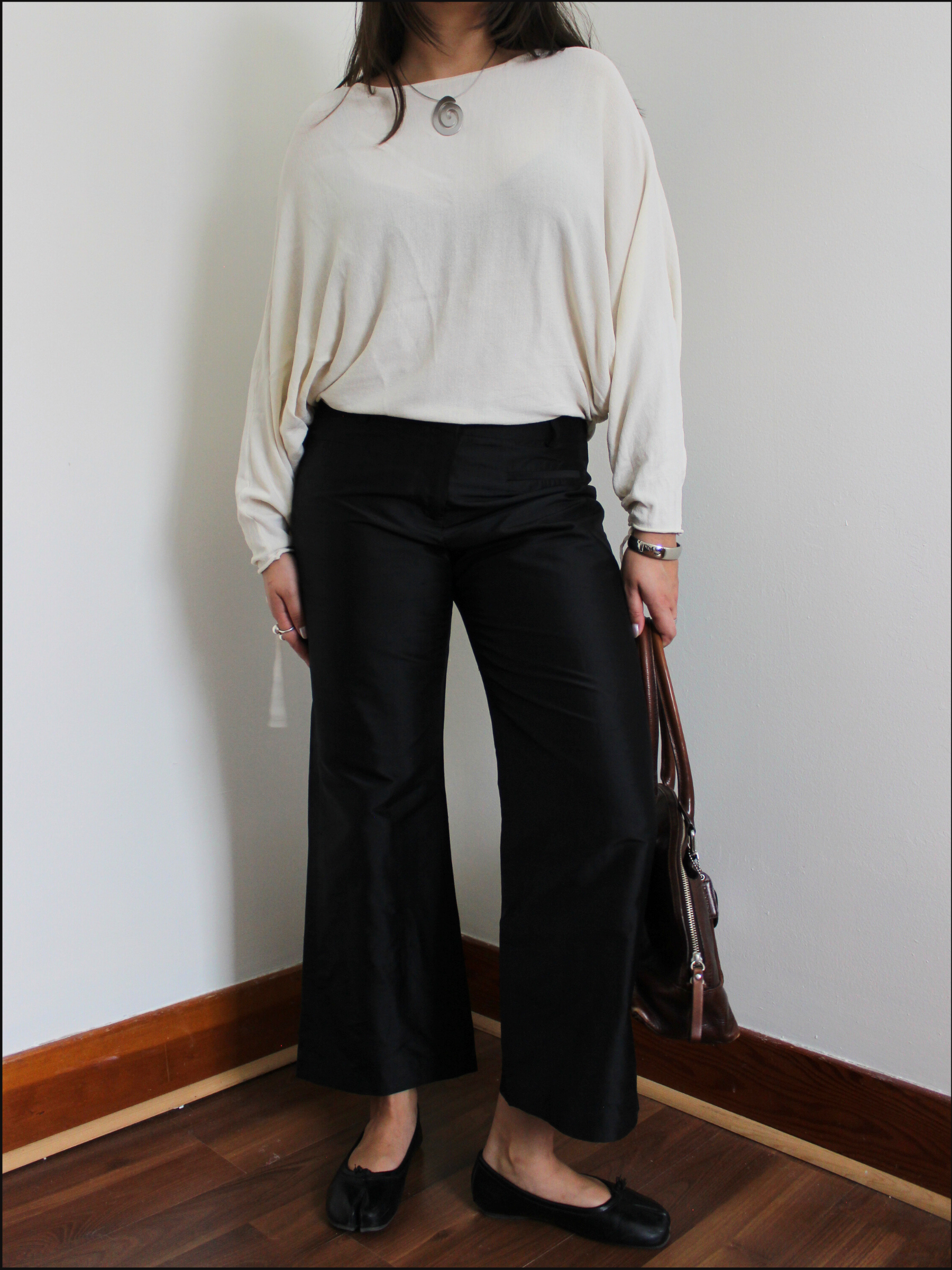 cinch sleeve sweater cover (5).png