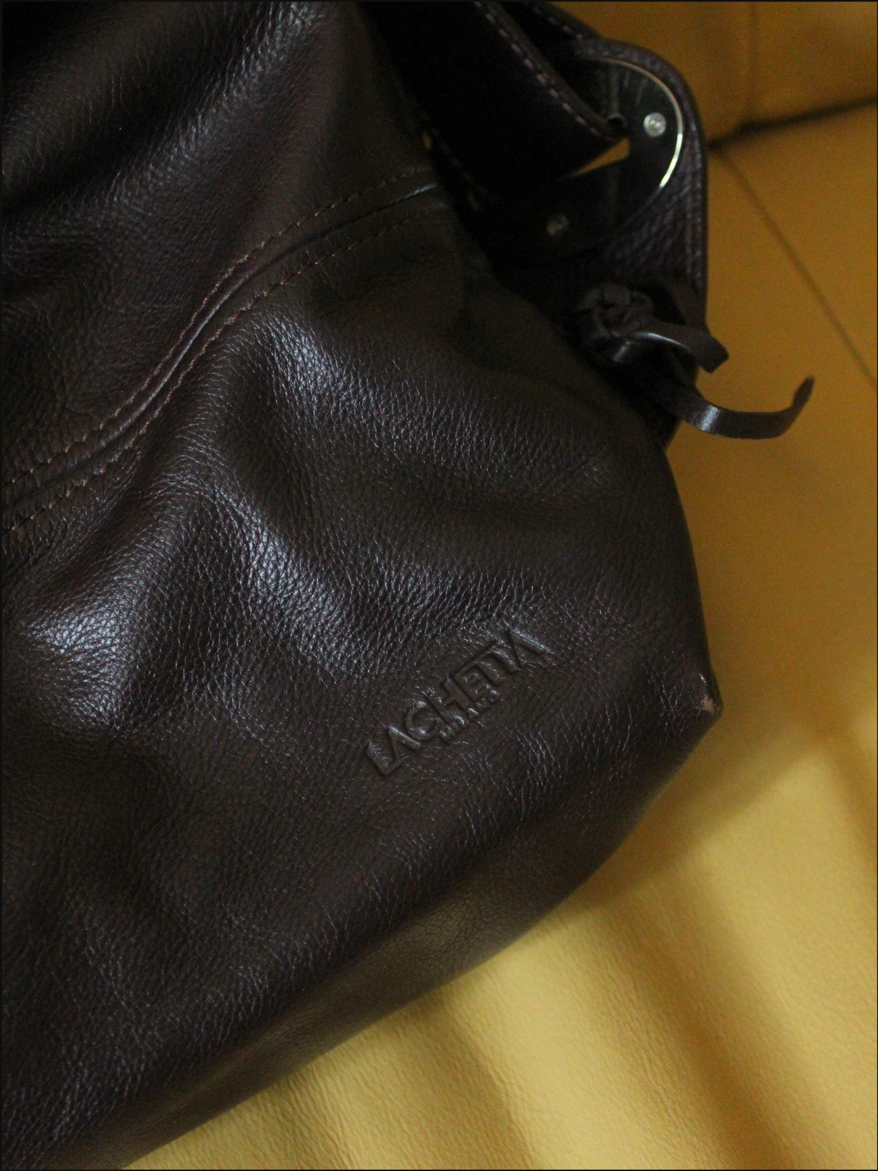 crescent bag cover (10).png