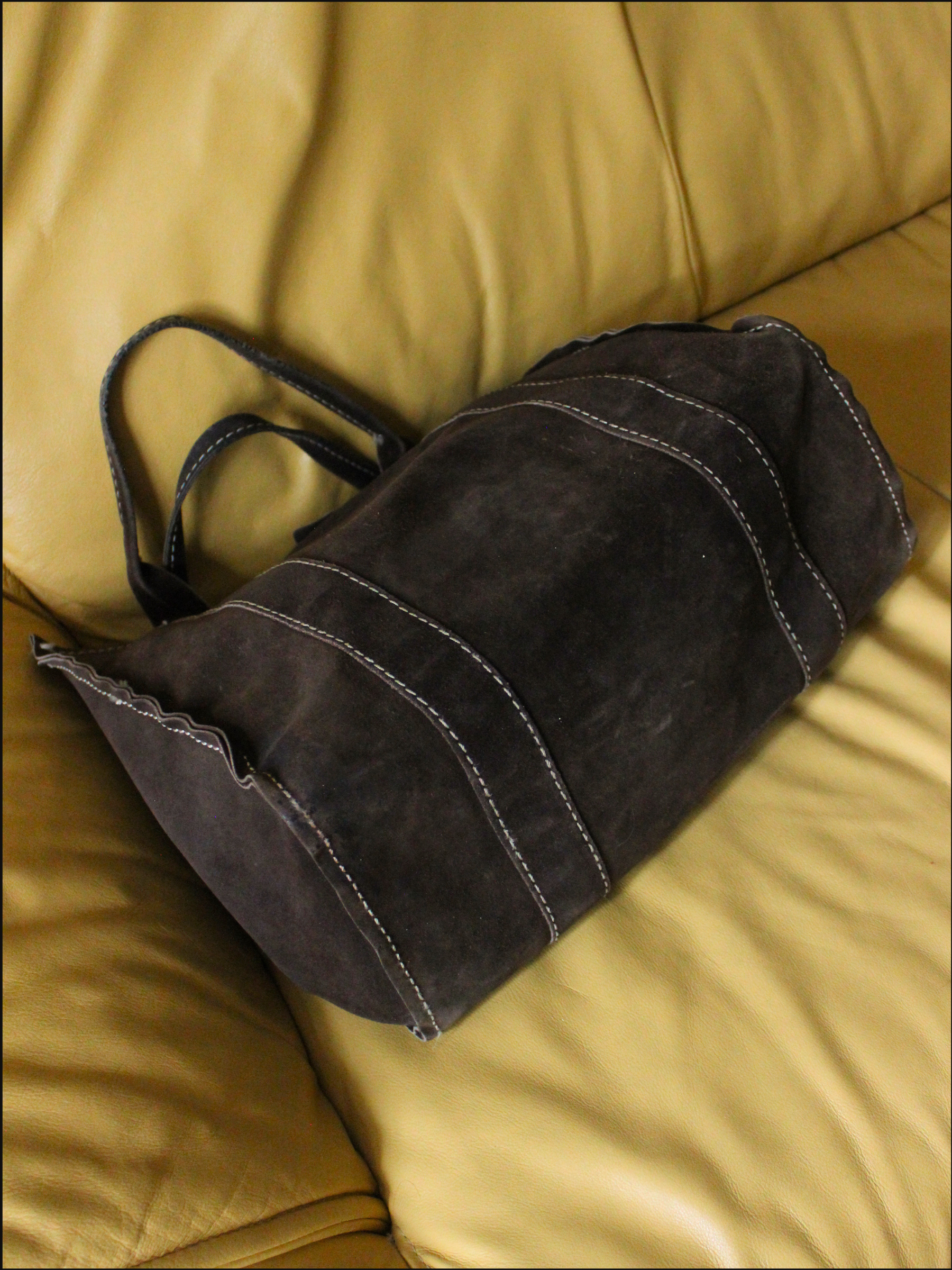 suede bag cover (4).png