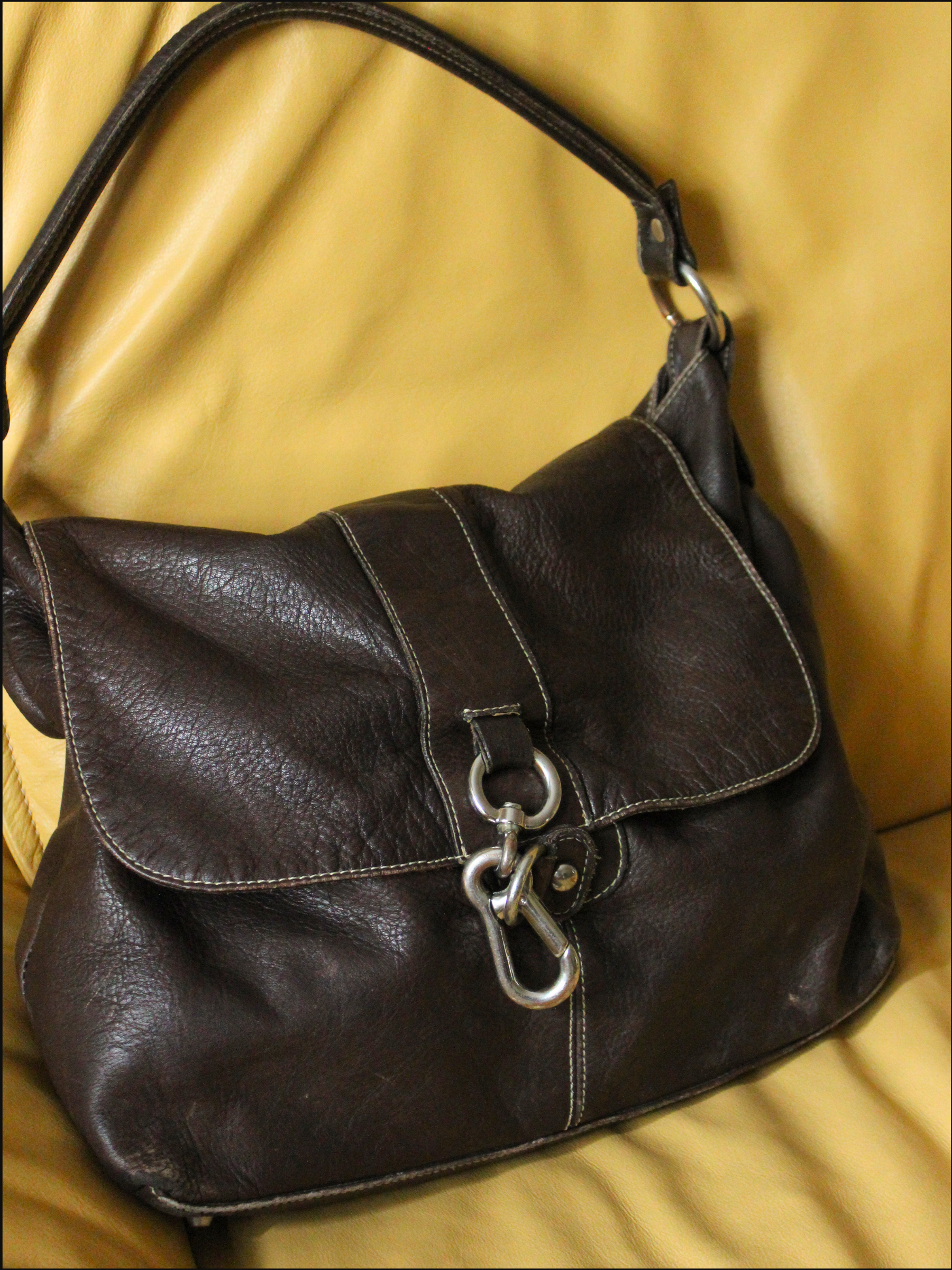 carabiner purse cover (4).png