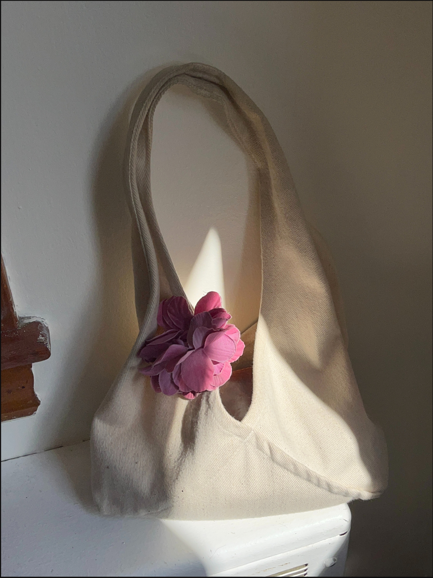 puce flower pin cover (4).png