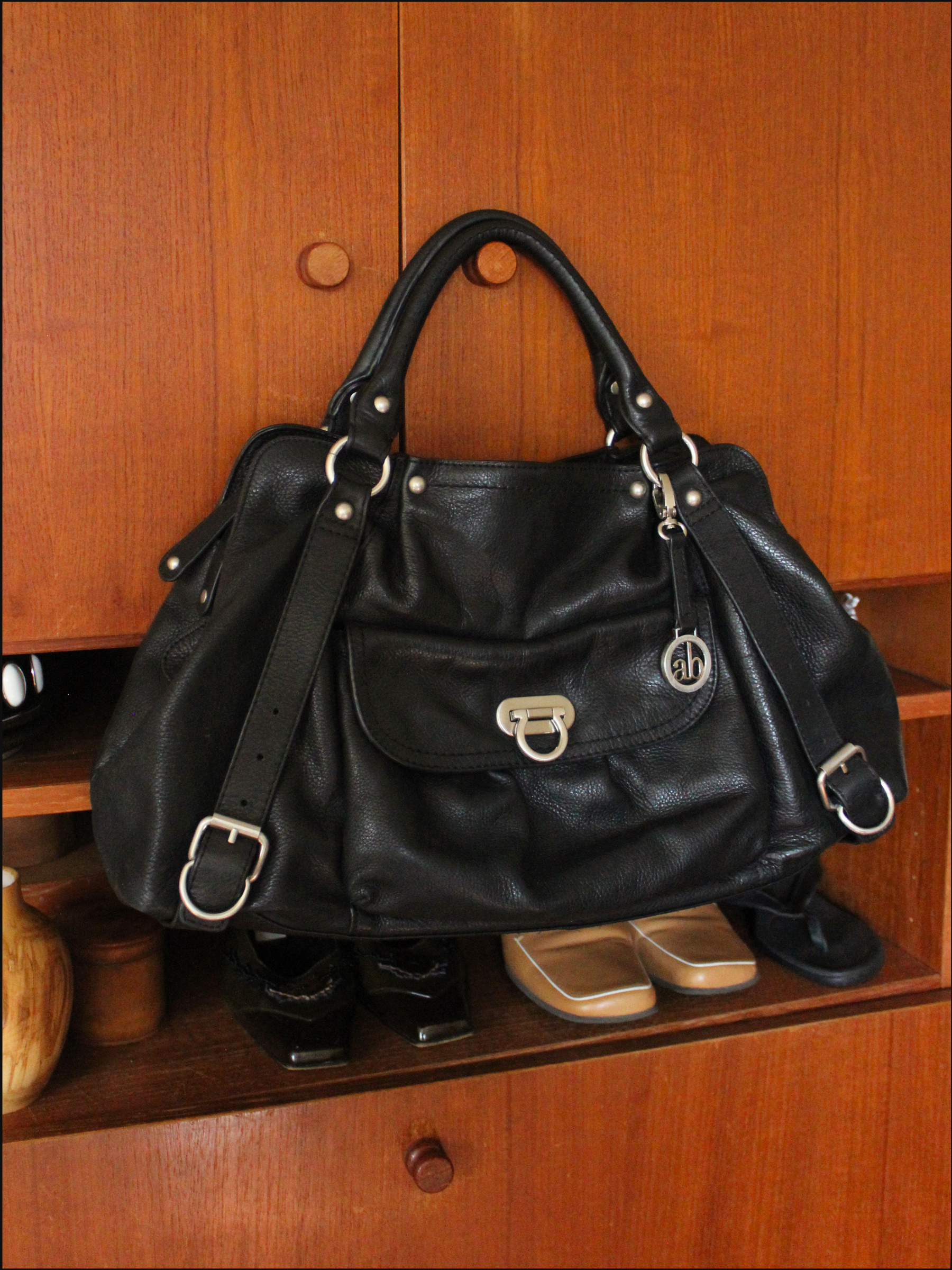 buckle bag cover.png