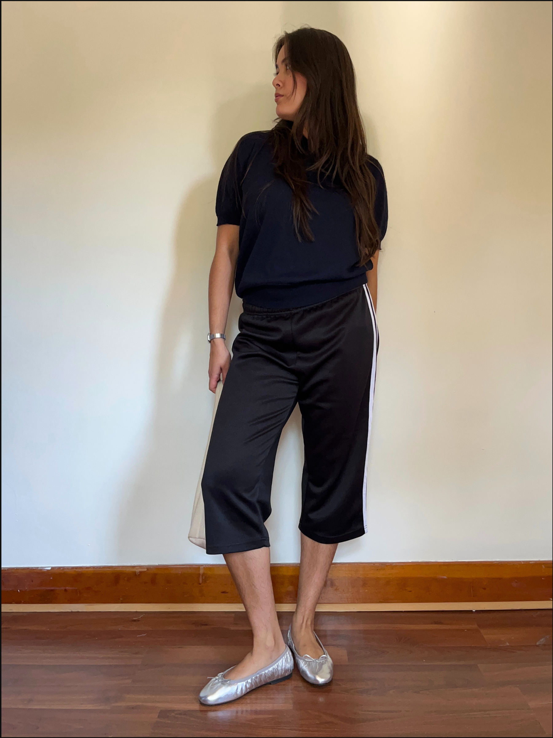 sporty stripe capris cover (2).png