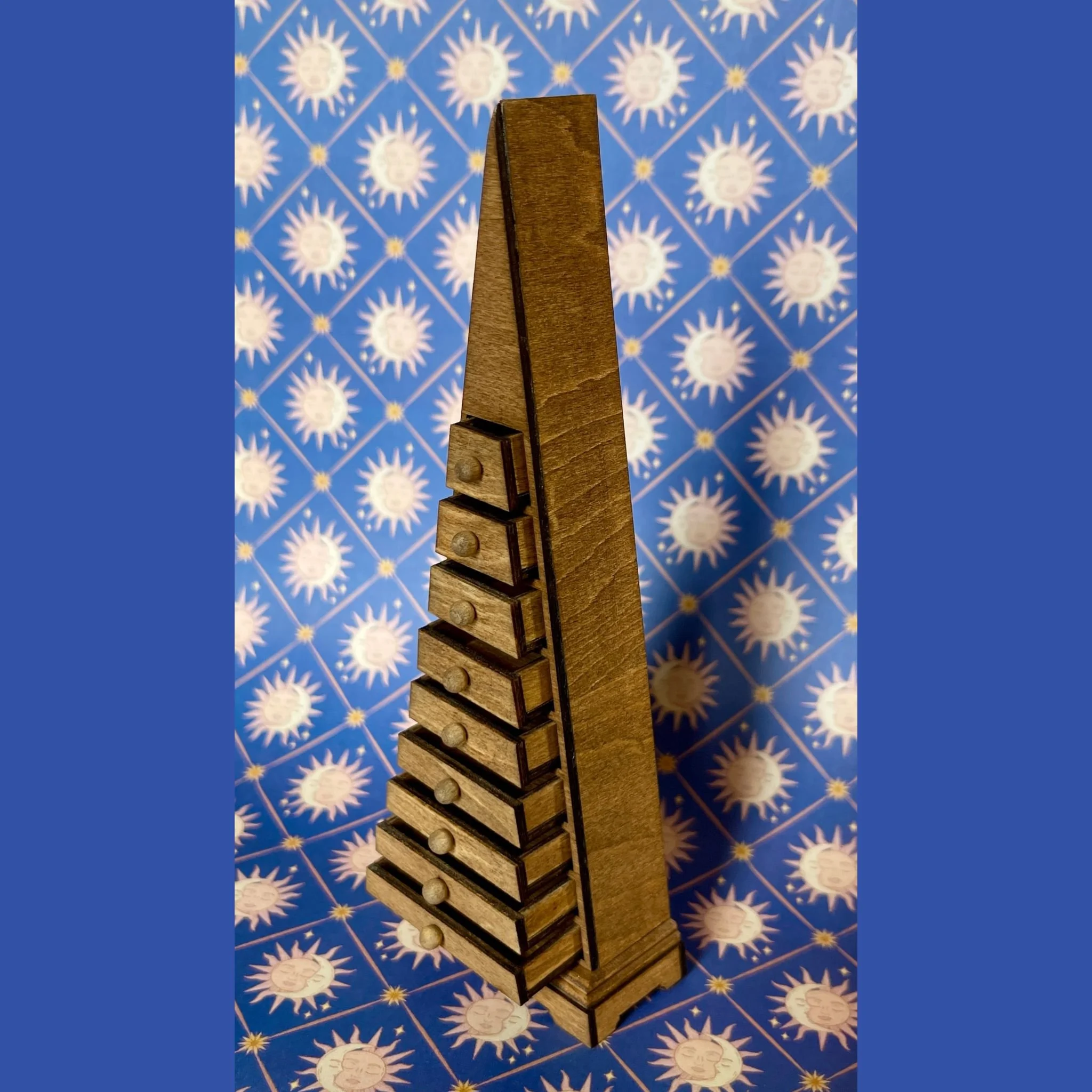 pyramid-drawers-opening-drawers.jpeg