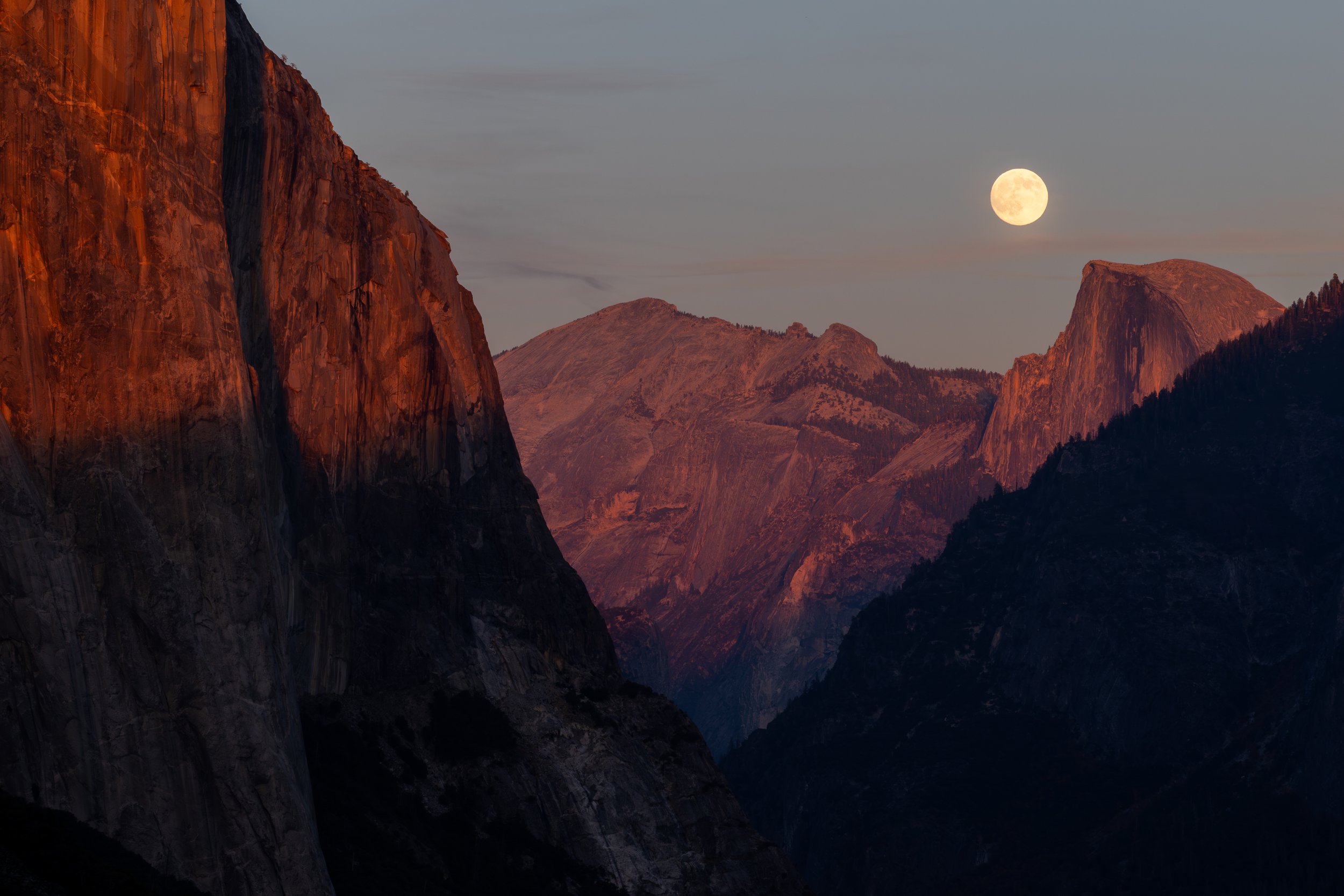 2025-11-2 [Supermoon Series Yosemite National Park - Jon Kuiper]-03.jpg
