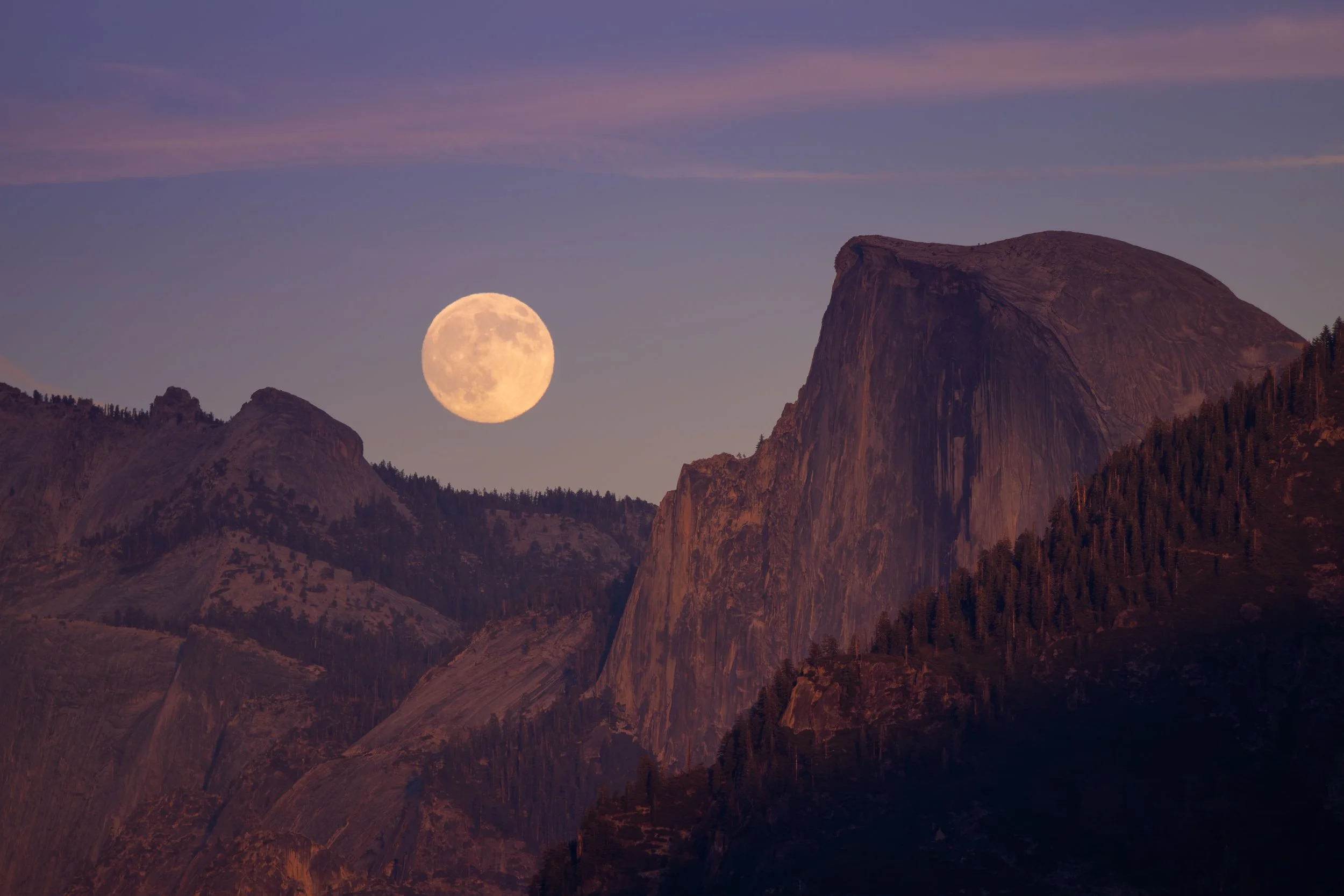 2025-11-2 [Supermoon Series Yosemite National Park - Jon Kuiper]-02.jpg