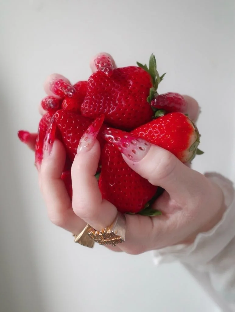 swipe to see how i made them

🍓strawberry nail set