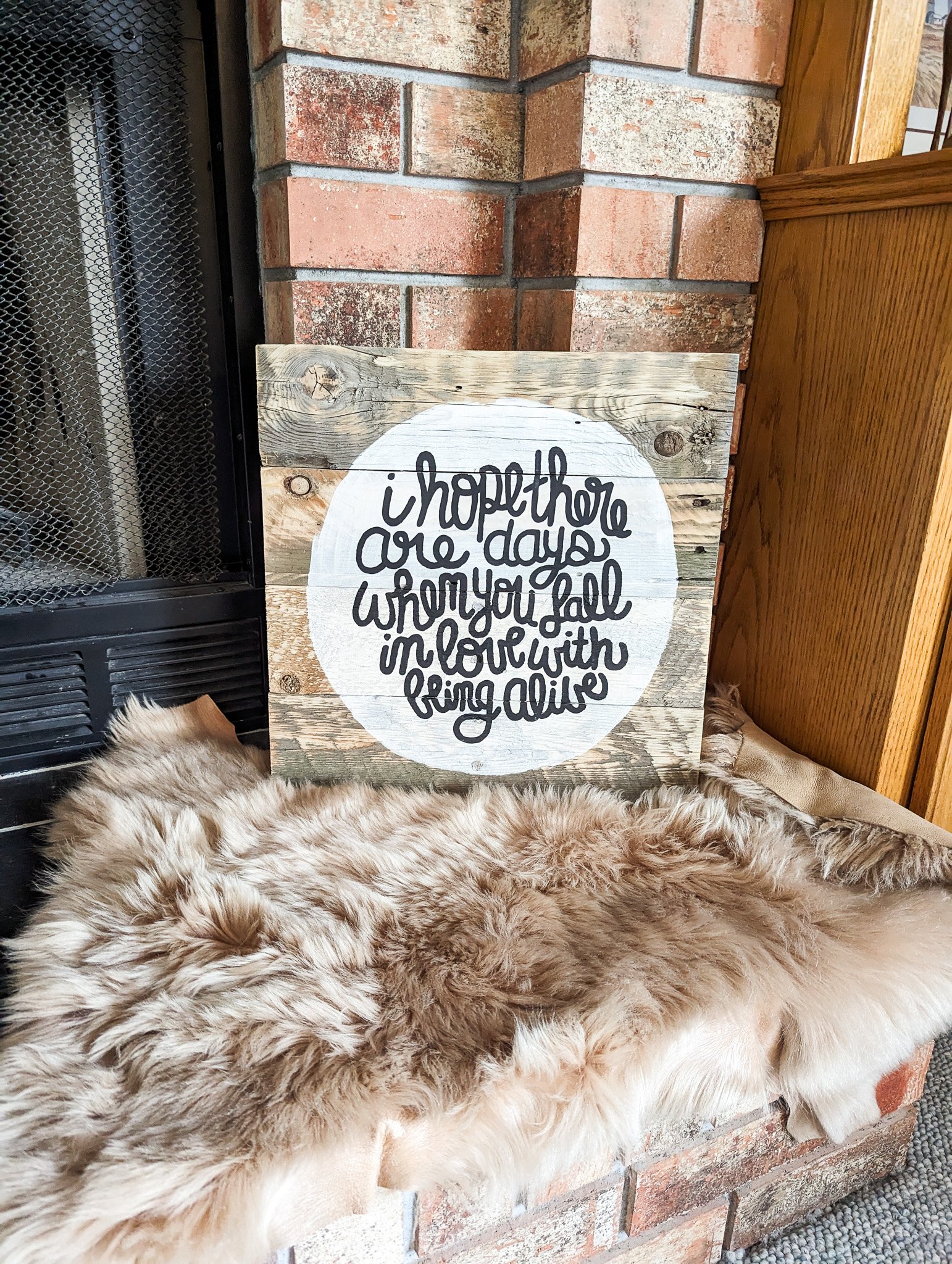 RuralCreative_fallinlovewithbeingalive_Whitecircle_Black_ReclaimedWood.jpg