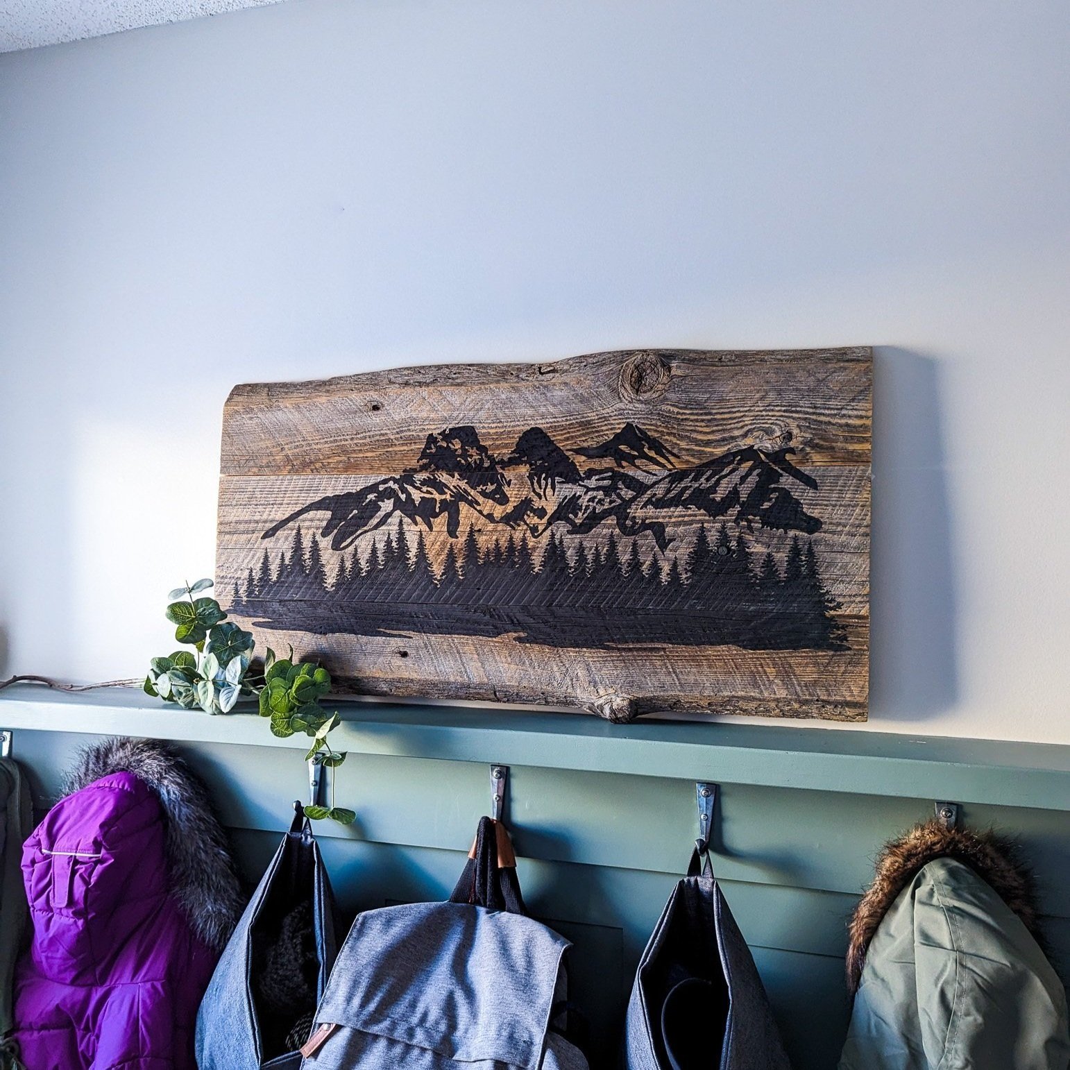 RuralCreative_Mountain_ThreeSistersMountain_Large_Canmore_BlackonBarnWood%2B%25288%2529.jpg