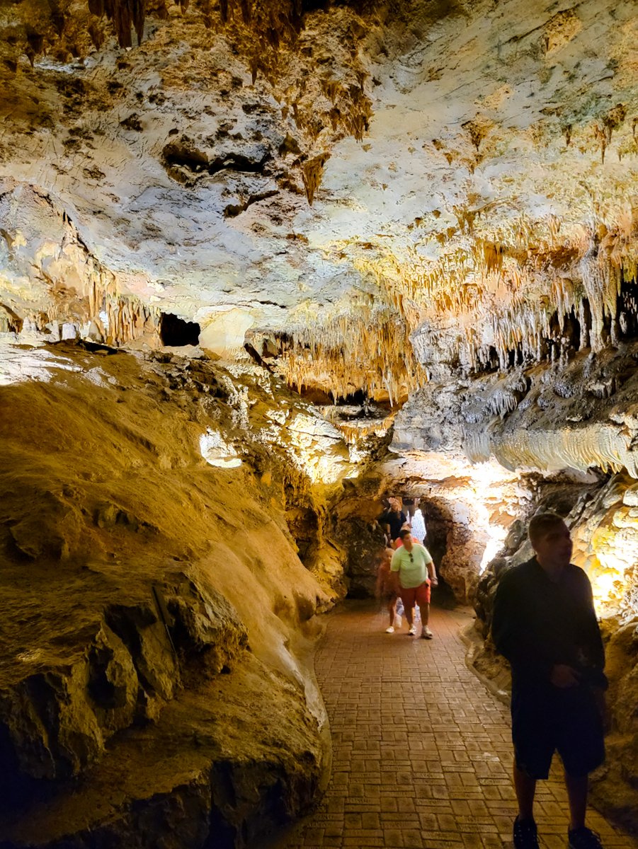 family summer luray caverns virginia July 2022-045.jpg
