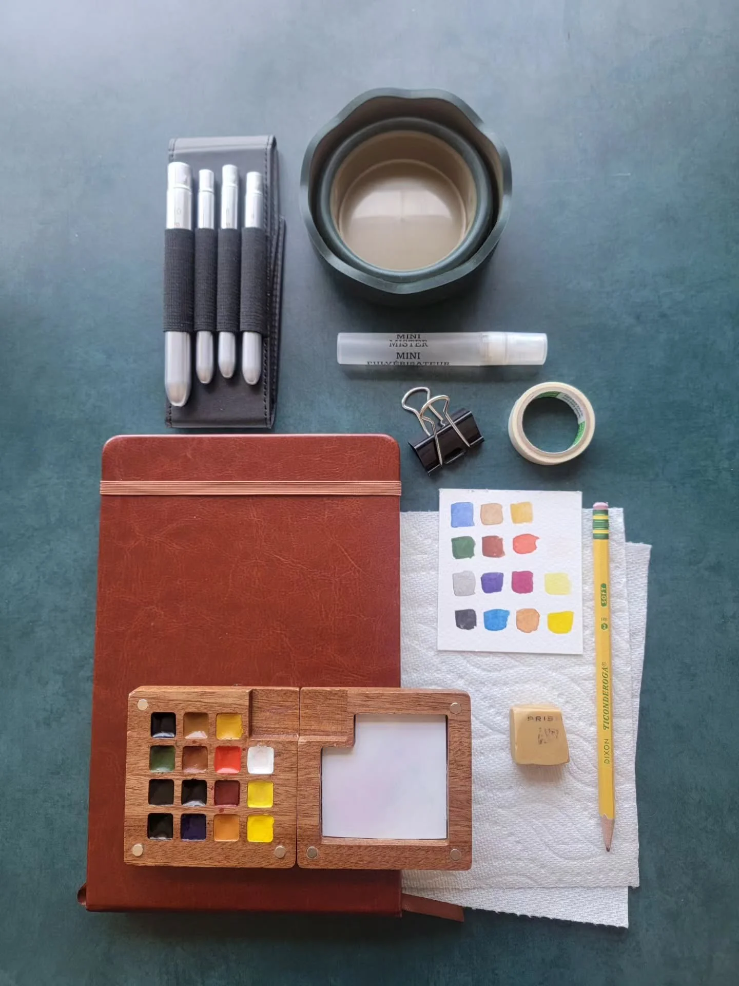 Camping Necessities 🏕😉

Packed some of my watercolor travel faves for a camping trip to Mammoth Cave National Park in Kentucky.

Do you think I had any time to paint?