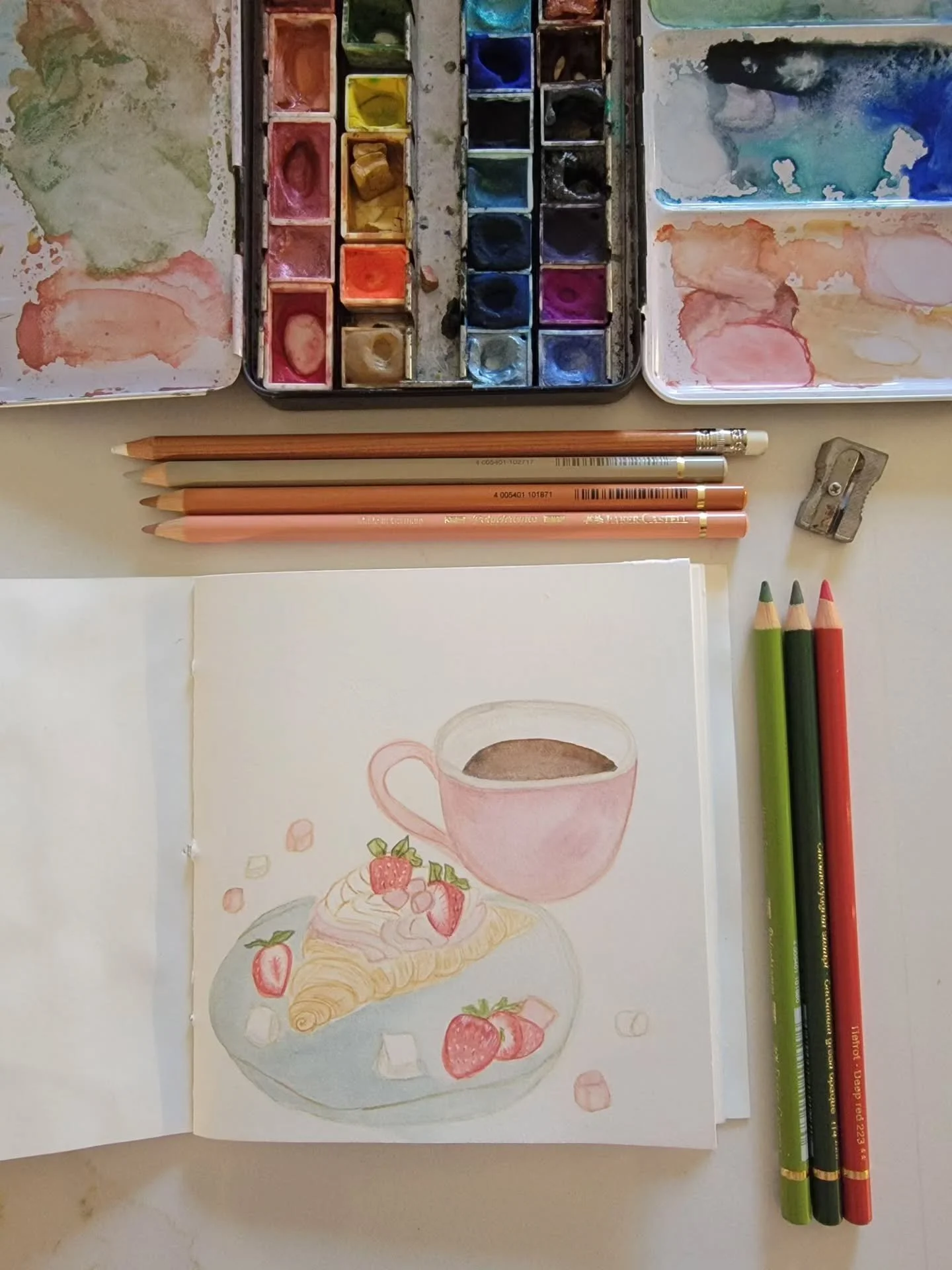 Fluffy croissant topped with strawberries &amp; whipped cream 😋

I know...it's a bit wonky but I am glad I tried.

@drawfullco has fun monthly drawing challenges, and I thought it would be great to join in. A great chance for me to keep practicing m