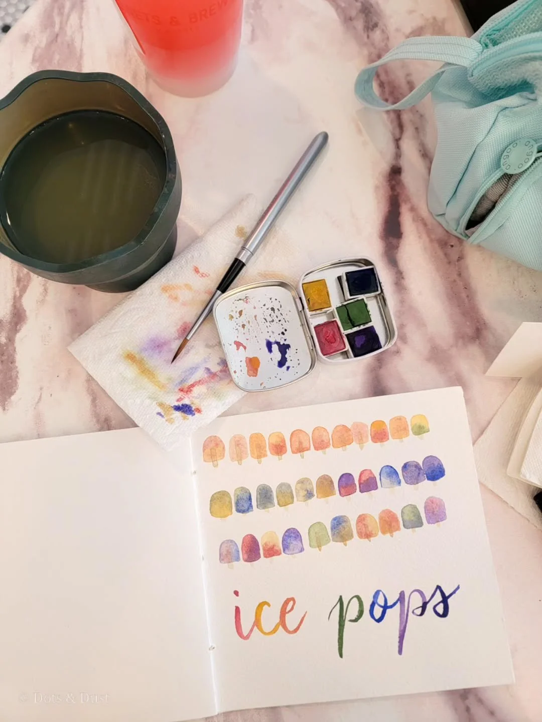 When your sweet friend has the idea to meet up and have monthly craft/art dates, it is imperative that you agree 😍🎨

Gari-Ann (the super talented branding photographer behind @thekiaandco) last October proposed that we get together each month to ha