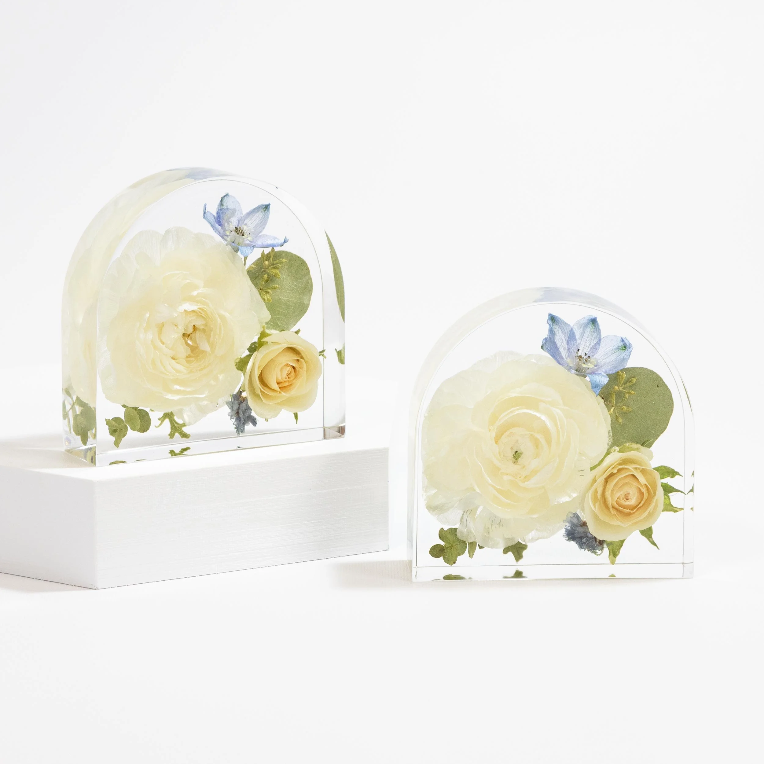 Honeybee For Keeps Wedding Bouquet Floral Resin Artwork Petite Arch