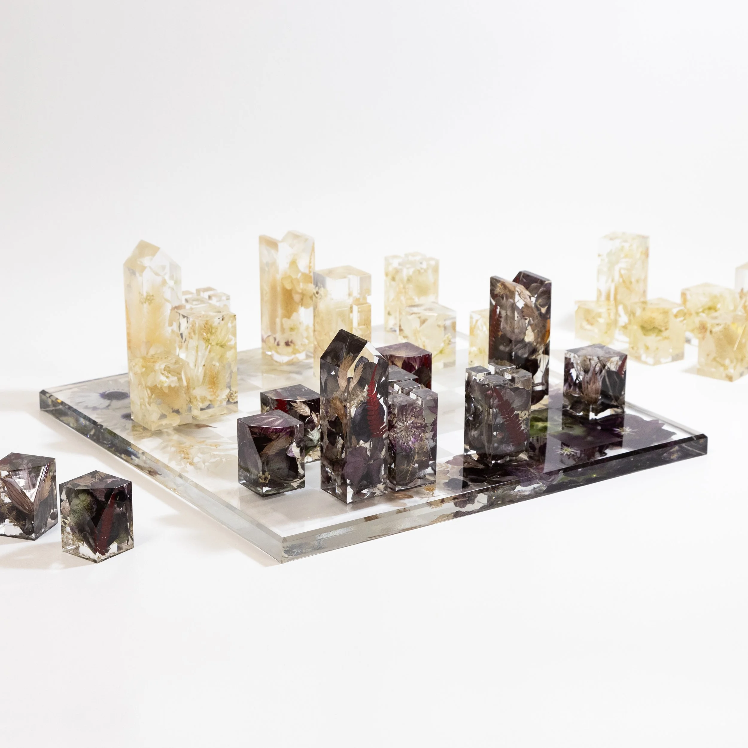 Honeybee_For_Keeps_Wedding_Bouquet_Floral_Resin_Artwork_Chess_Set-5474.jpg